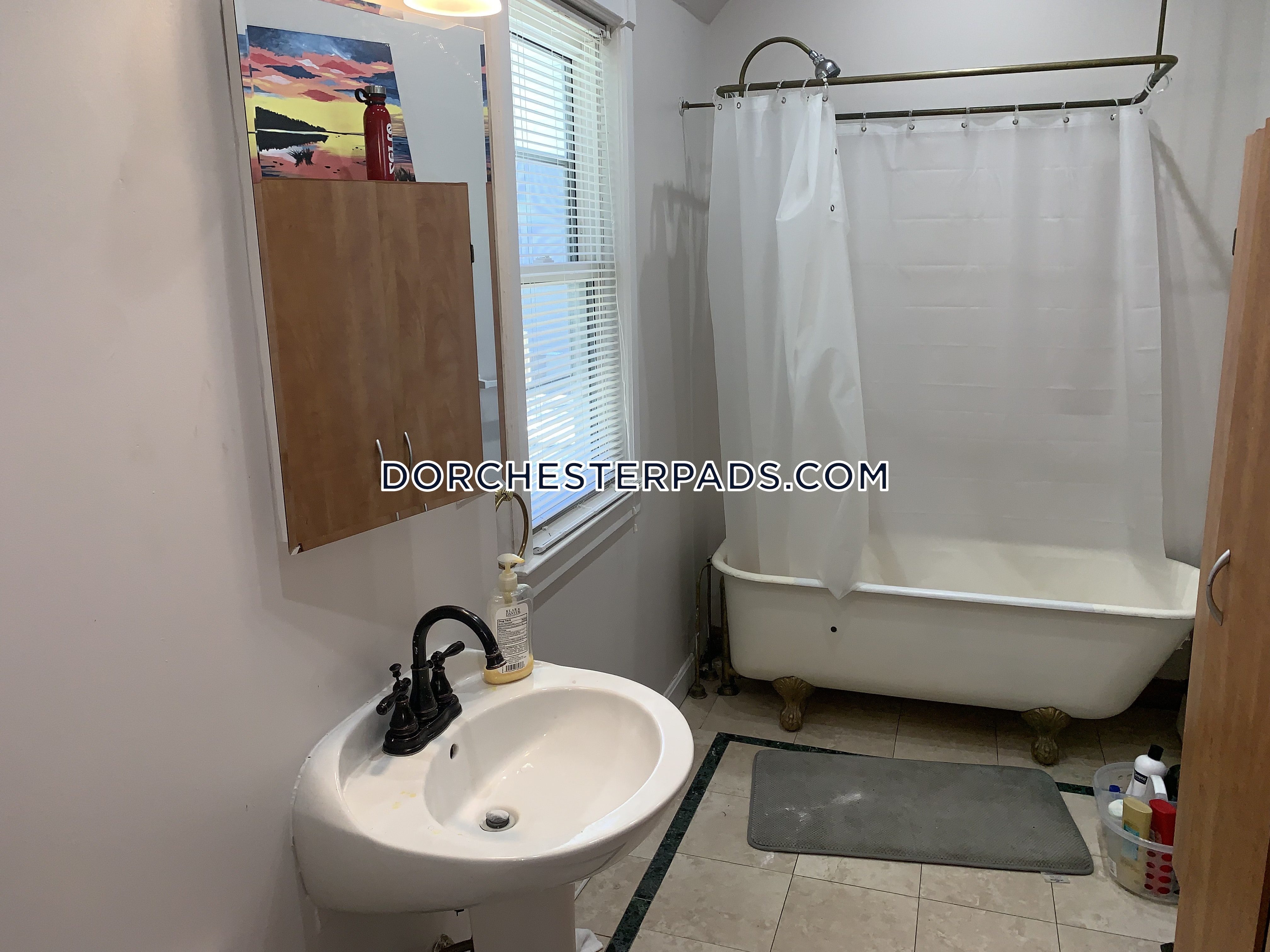 22 Harbor Crest Ct, Dorchester