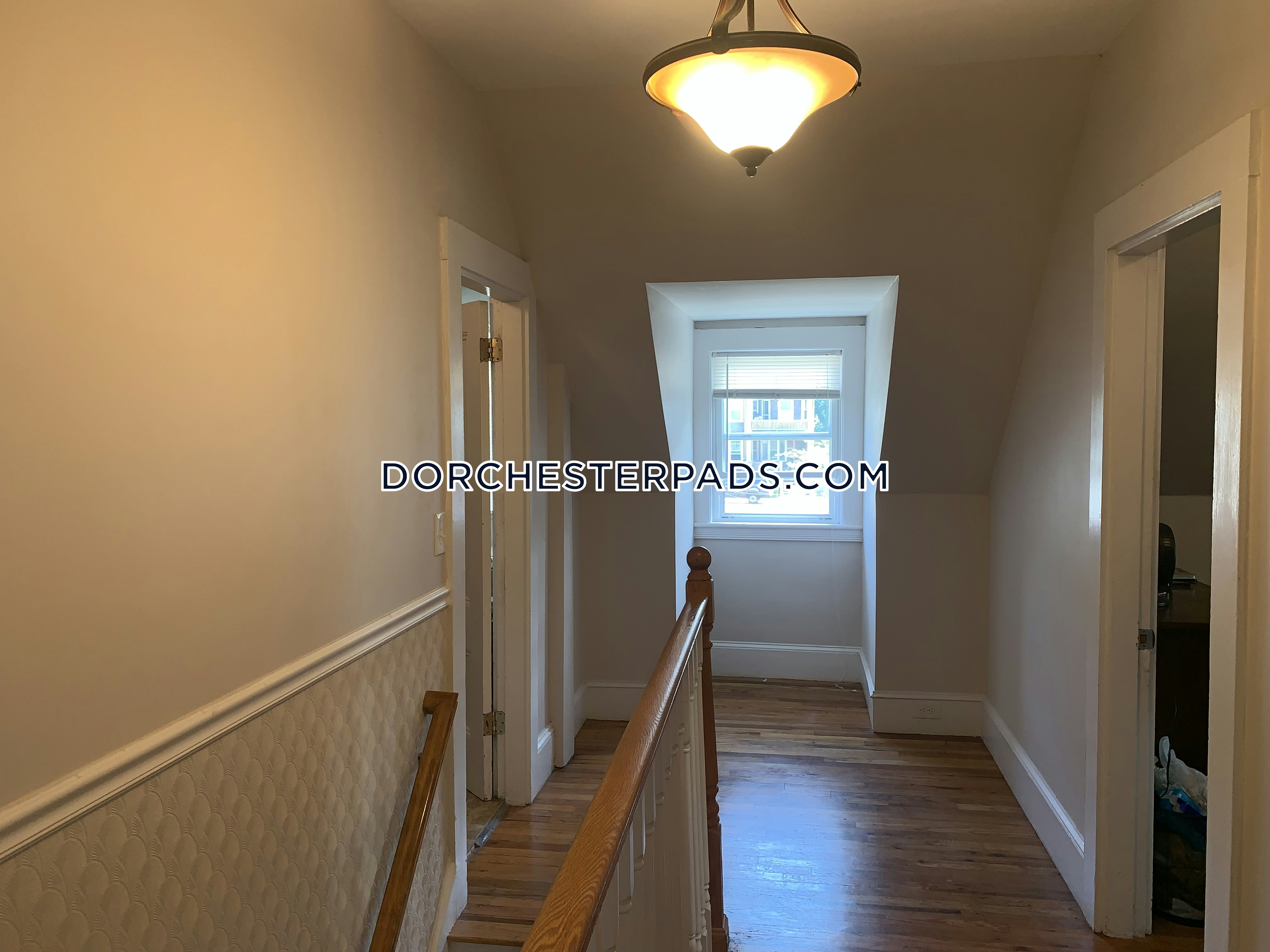 22 Harbor Crest Ct, Dorchester