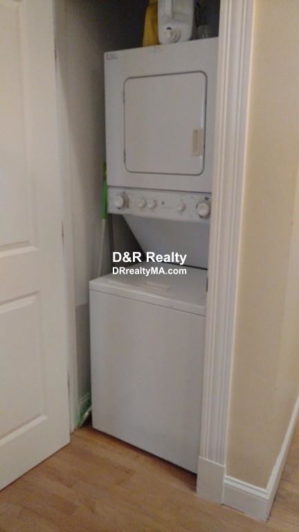 156 Magazine St, Cambridgeport