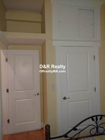 156 Magazine St, Cambridgeport