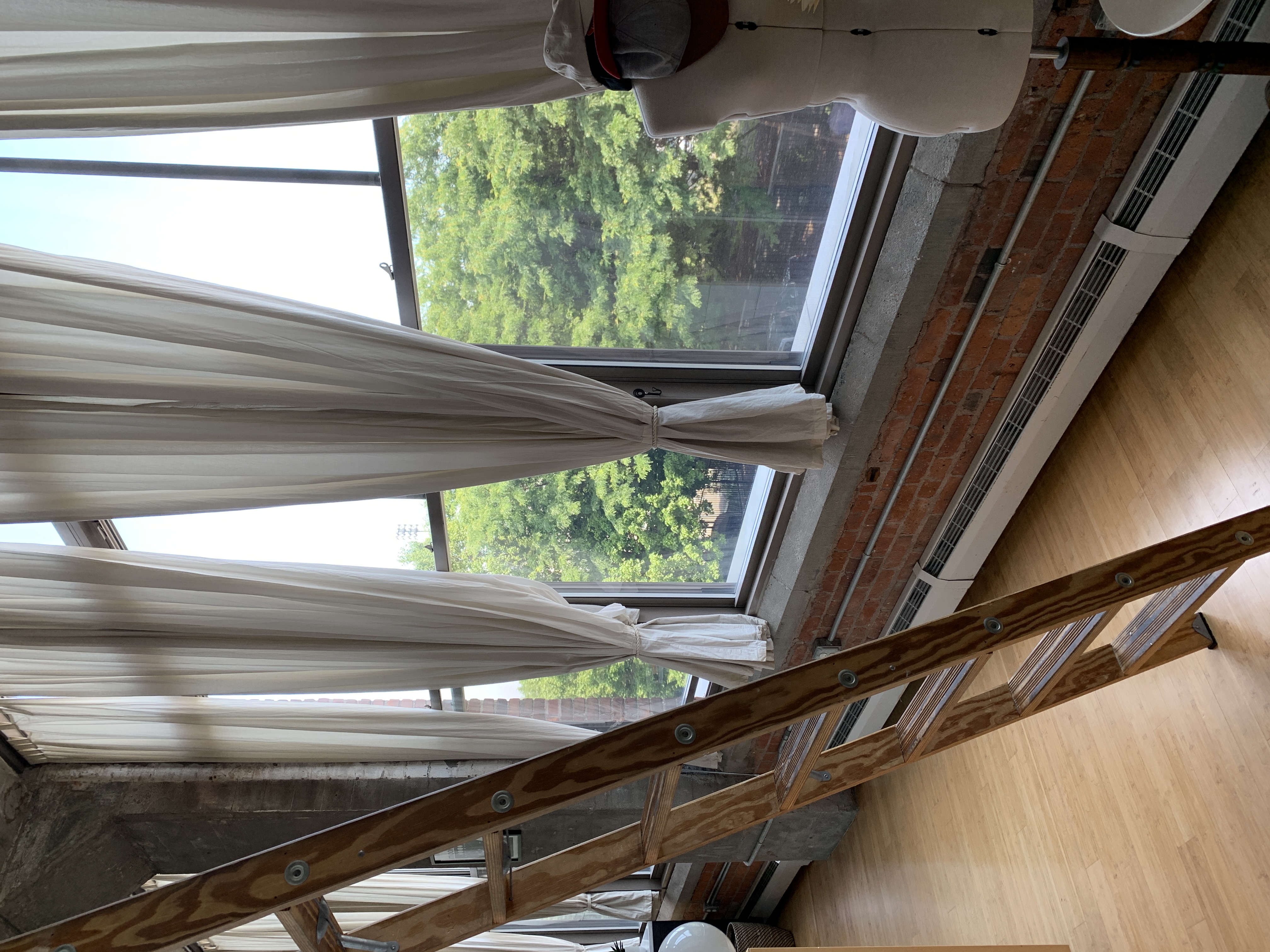 156 Porter St, East Boston