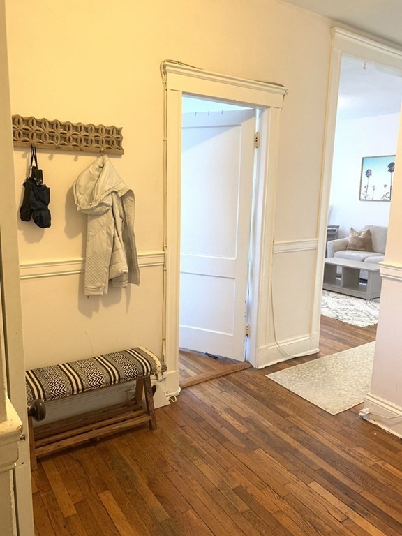 1560 Commonwealth Ave, Brighton