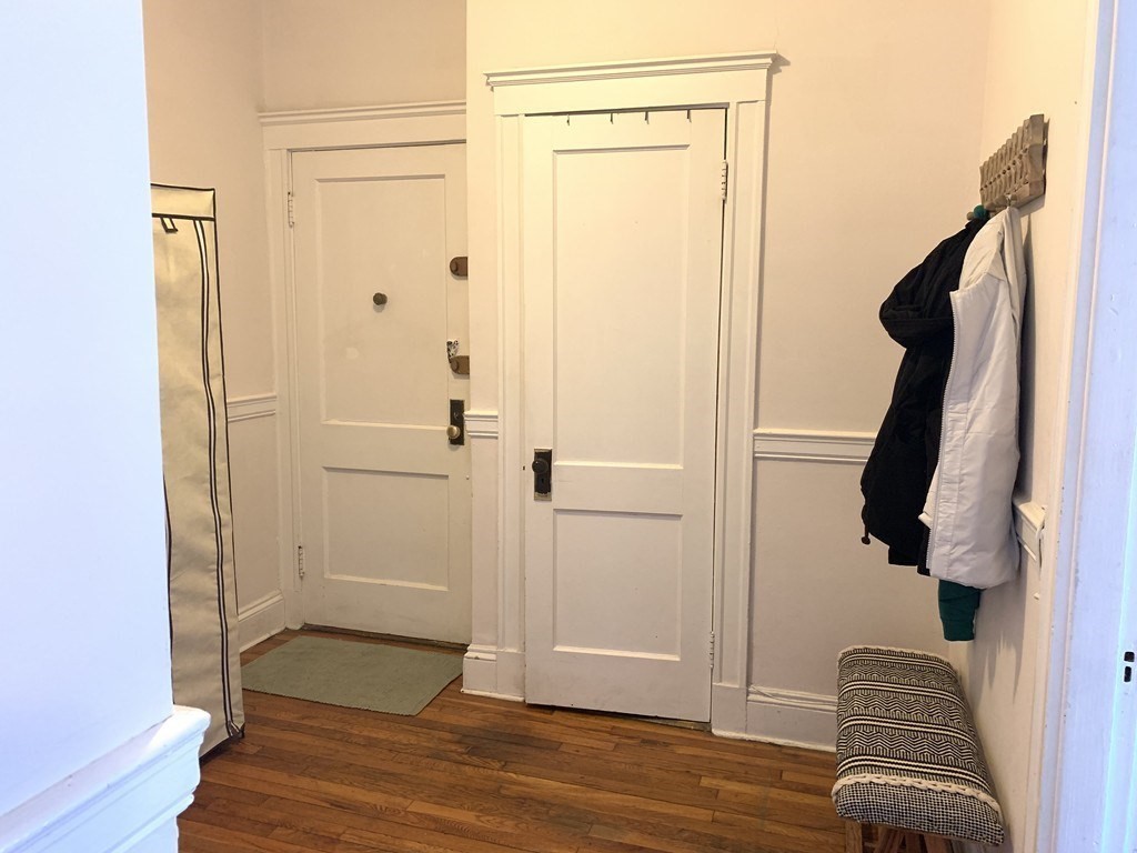 1560 Commonwealth Ave, Brighton