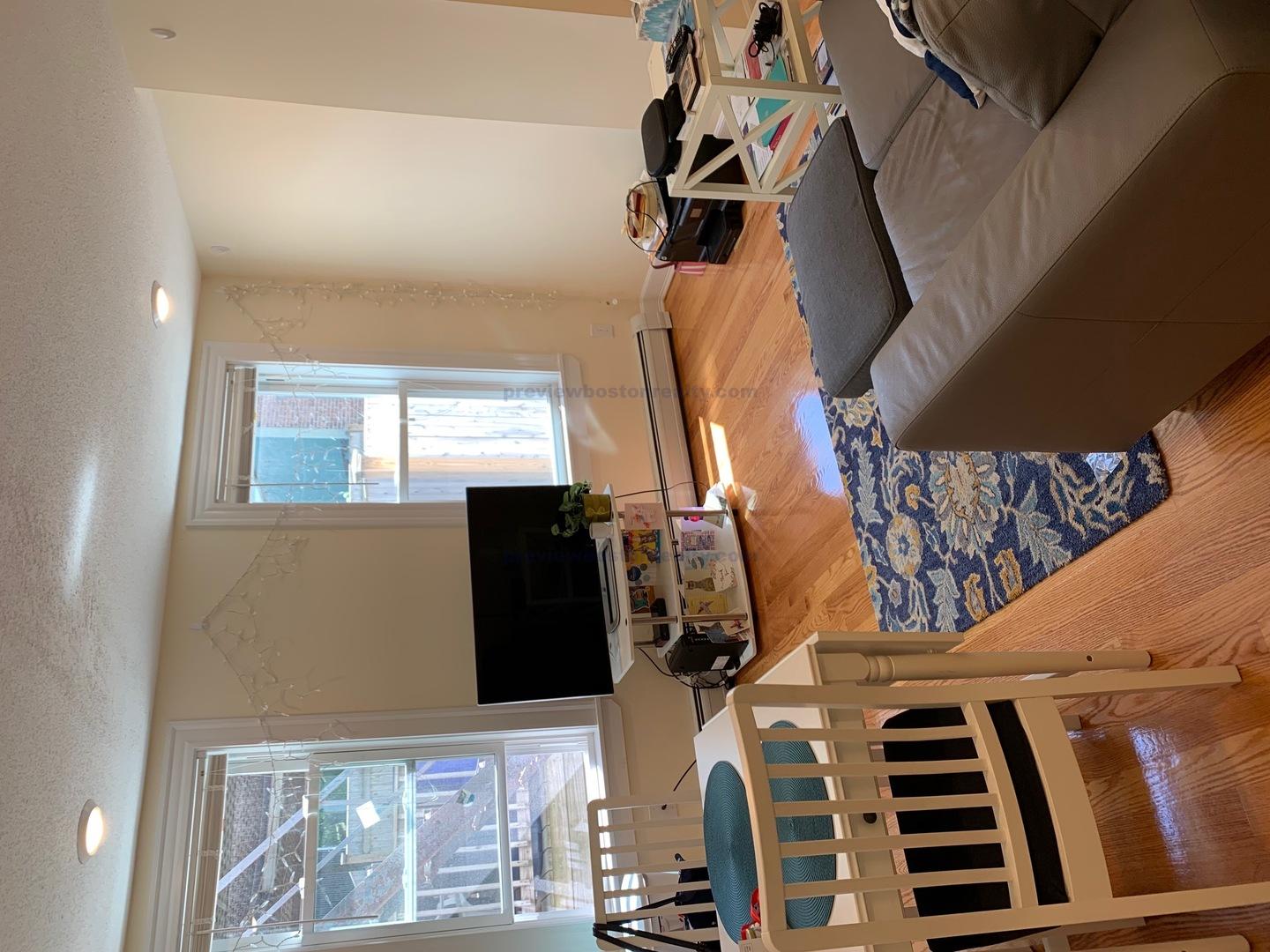 51 Cameron St, Brookline Hills