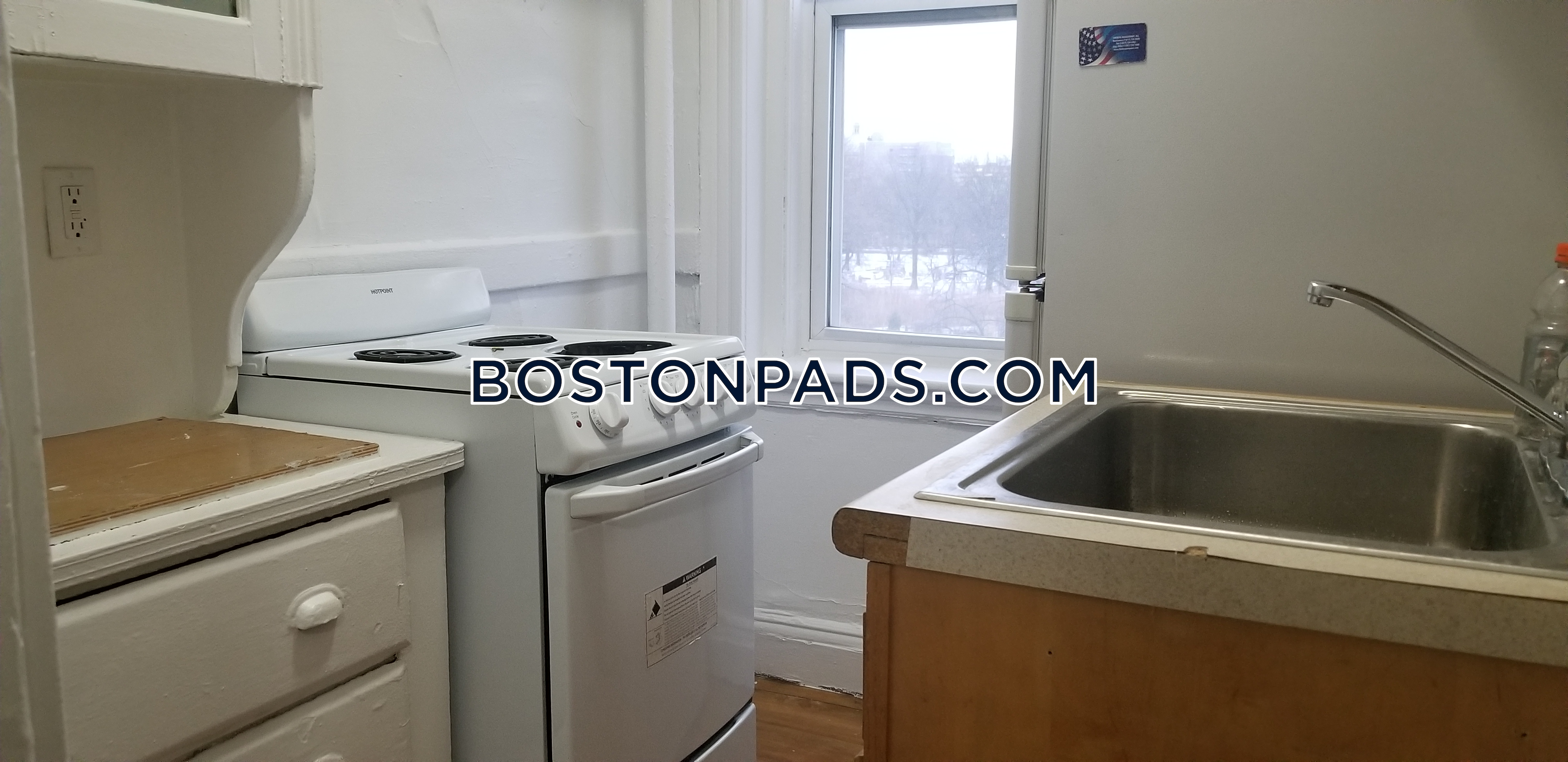 1175.4 Boylston St, Fenway