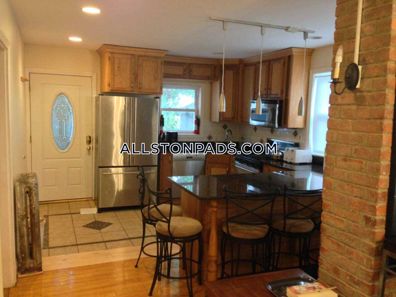 17 Holman St, Lower Allston