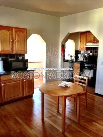 47 Creighton, Jamaica Plain