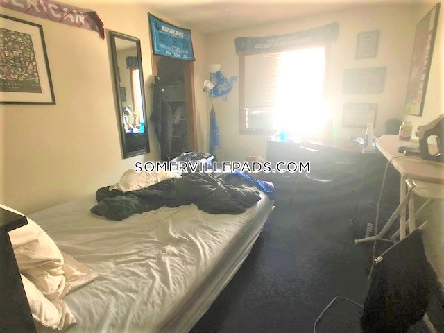 167 College Ave, Davis Square