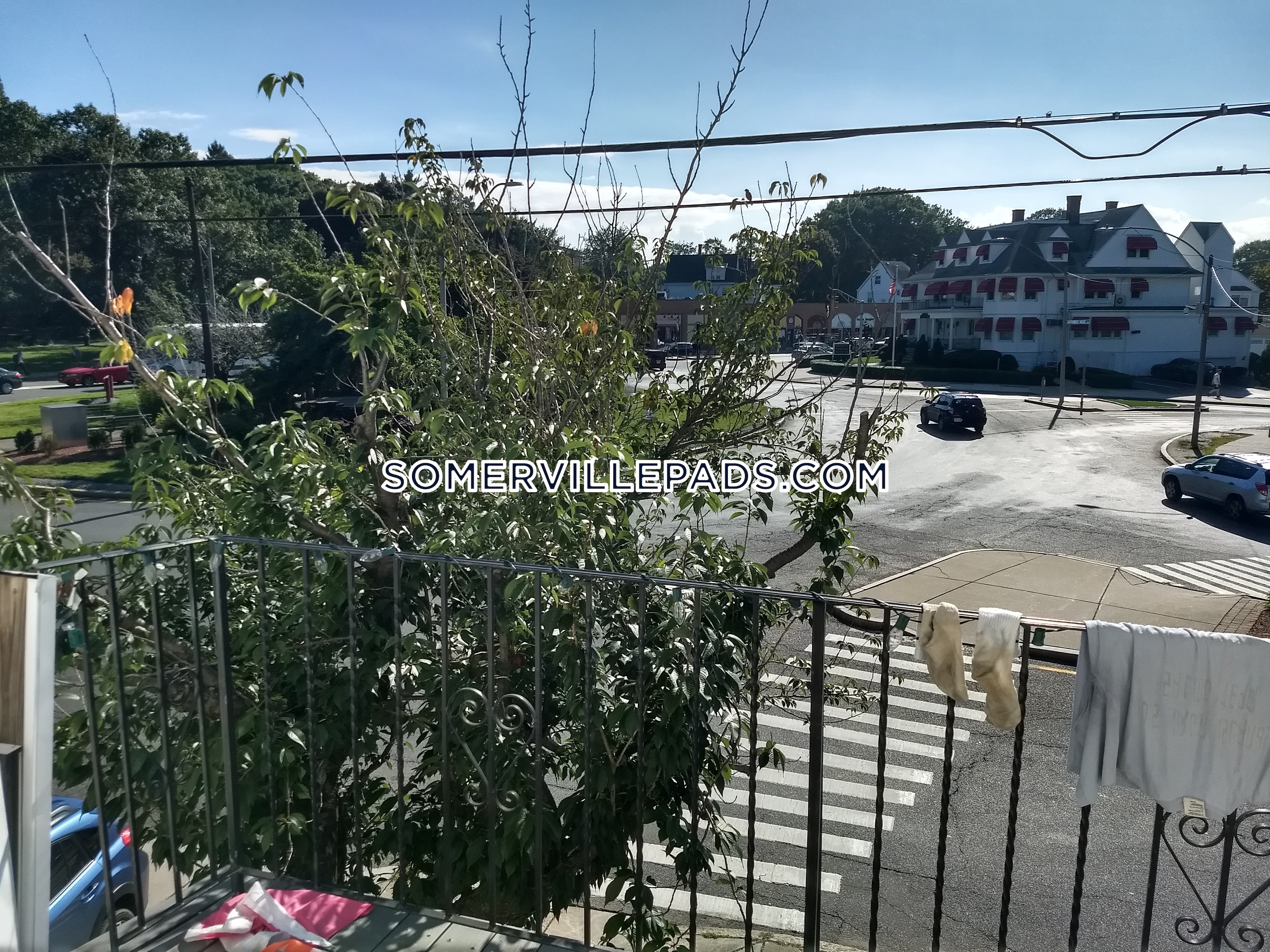 197 College Ave, Davis Square