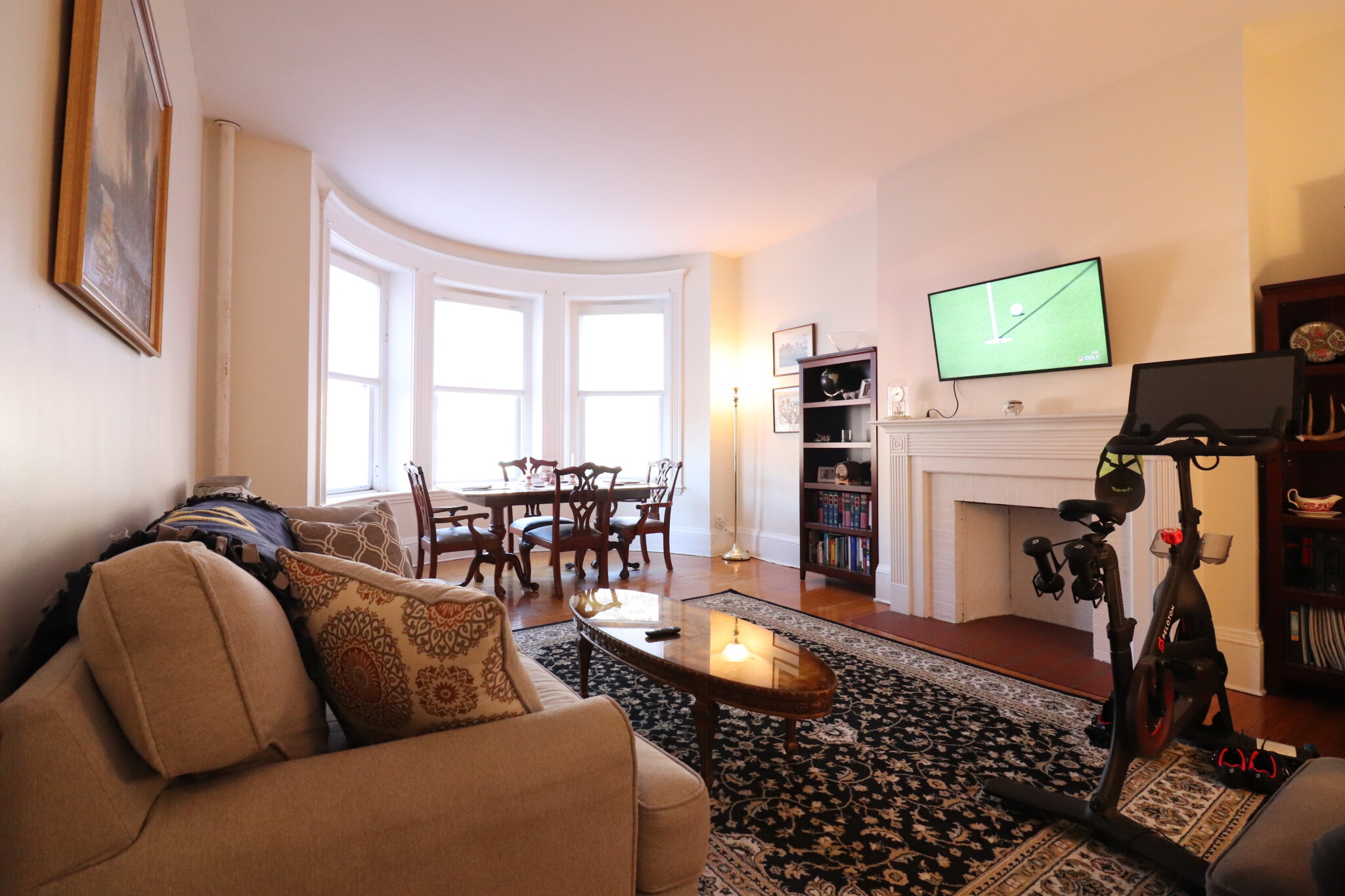 1569 Beacon St, Washington Square