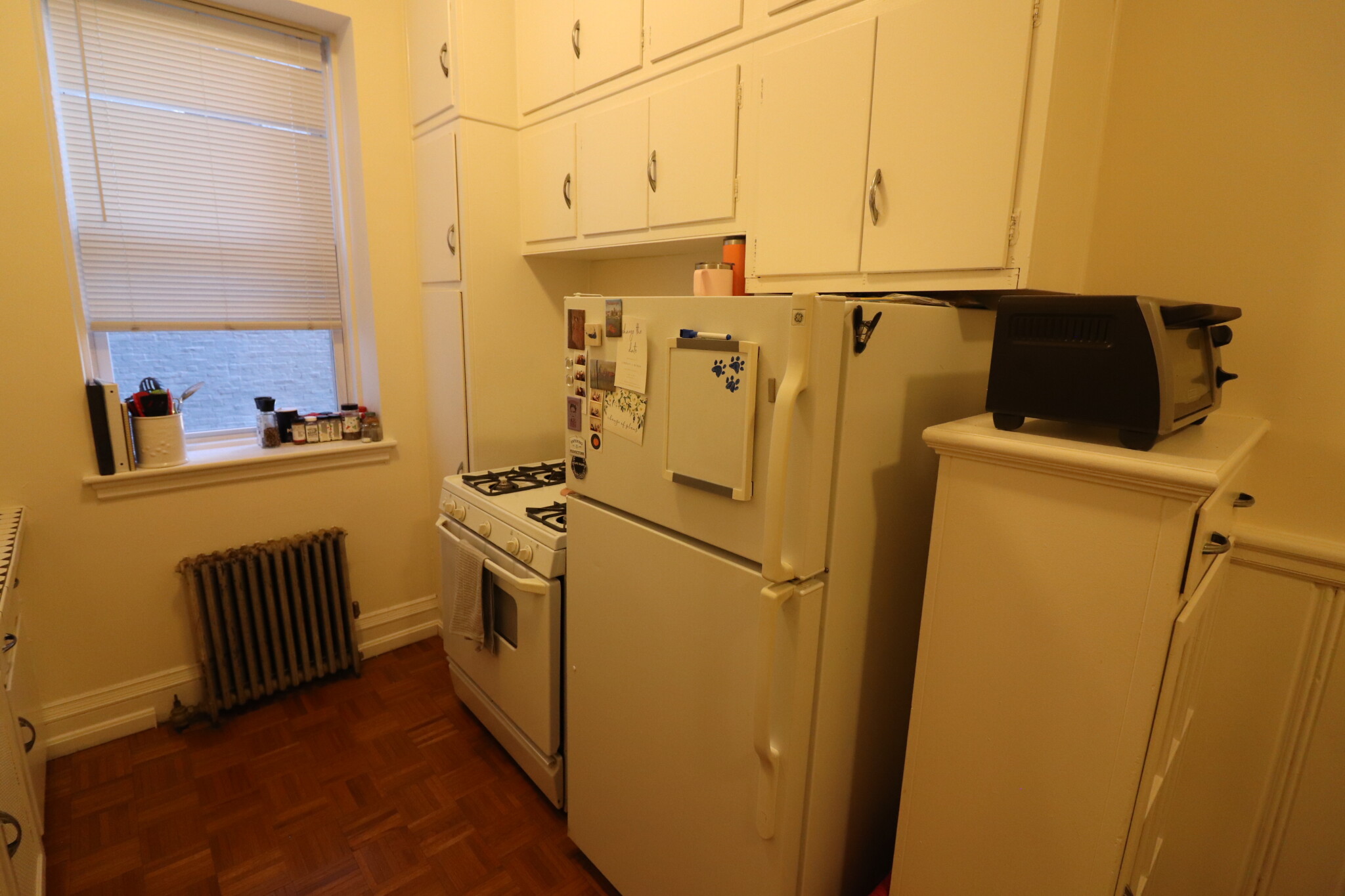 1569 Beacon St, Washington Square