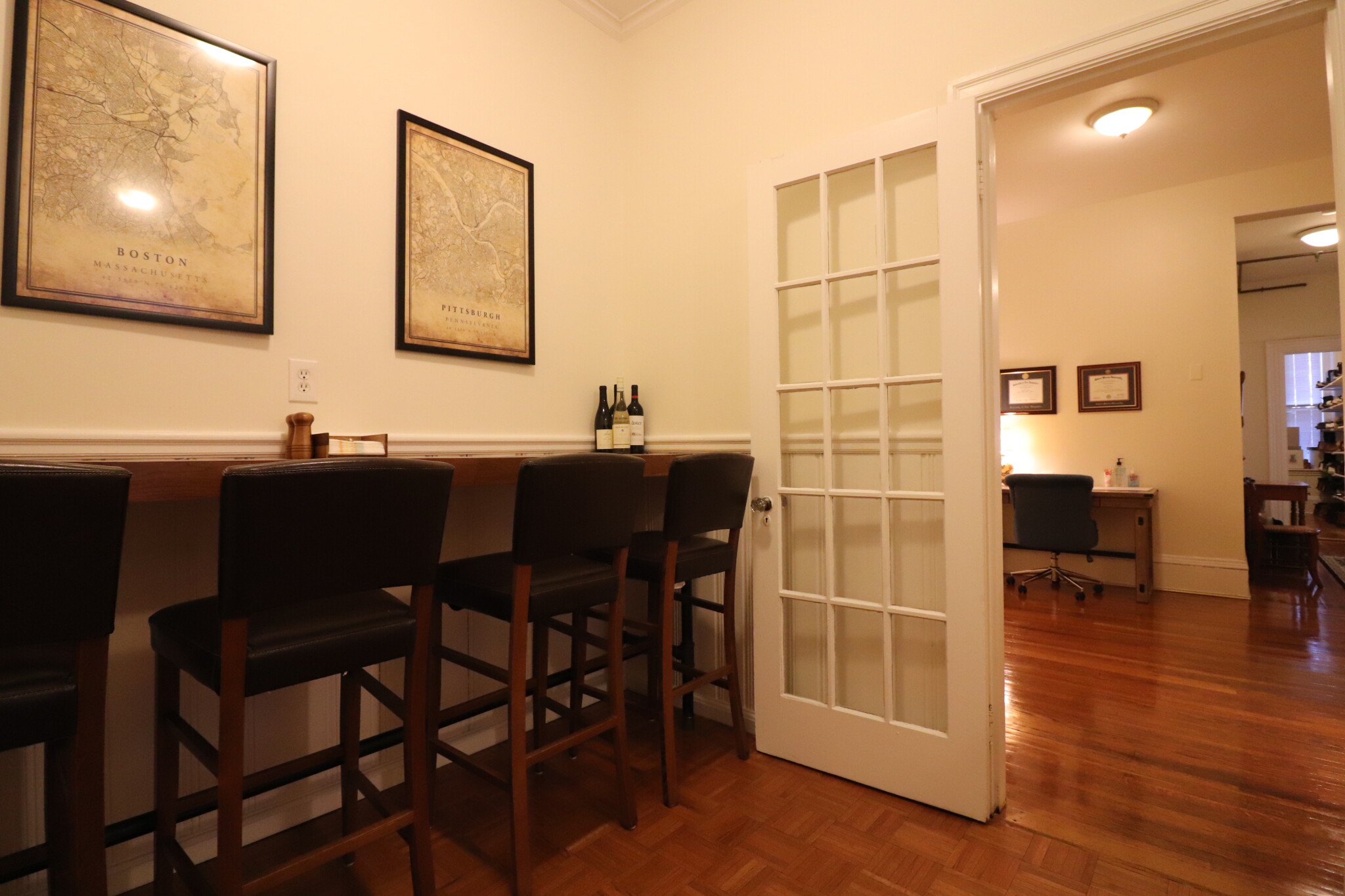 1569 Beacon St, Washington Square