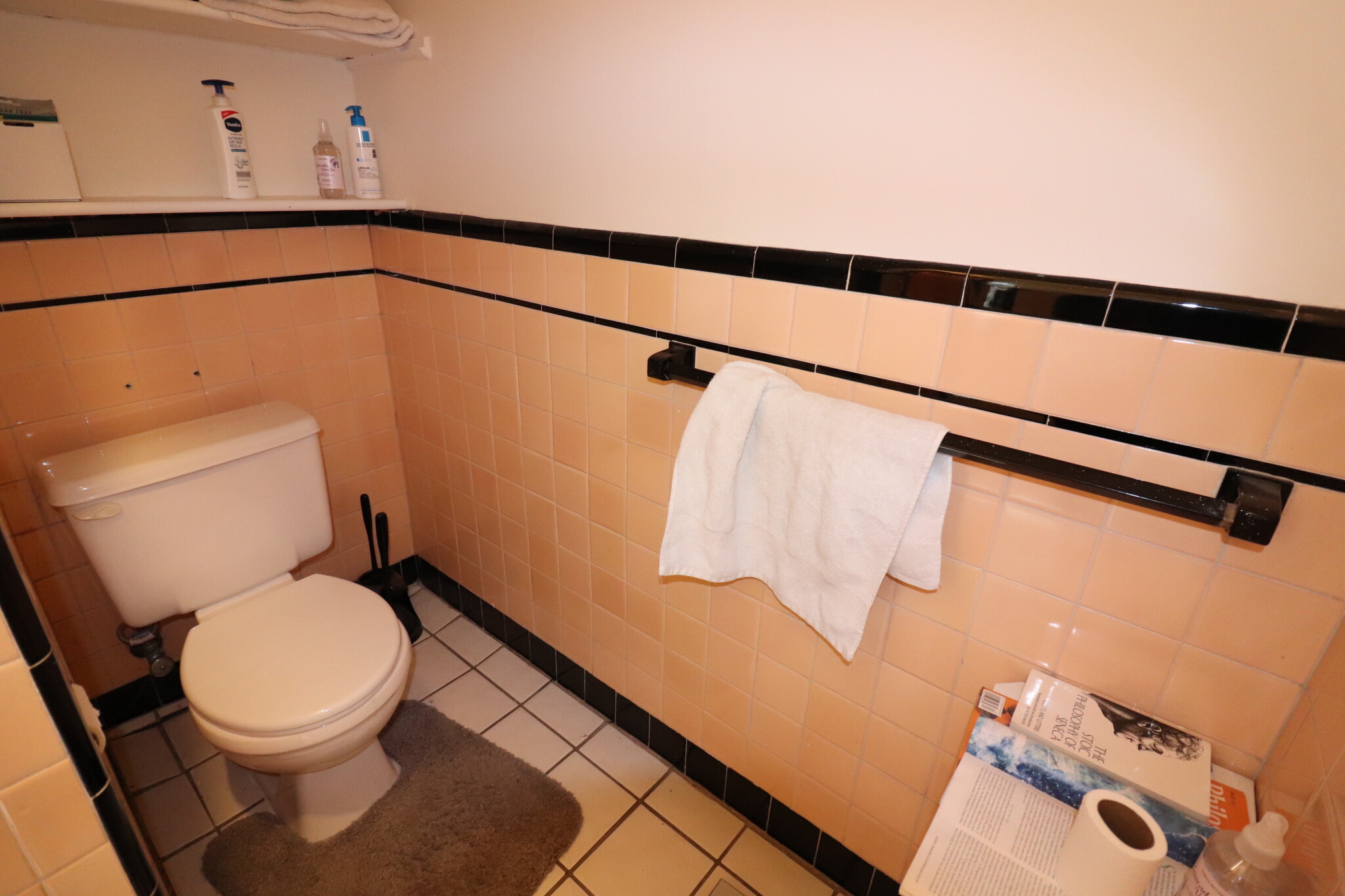 1569 Beacon St, Coolidge Corner