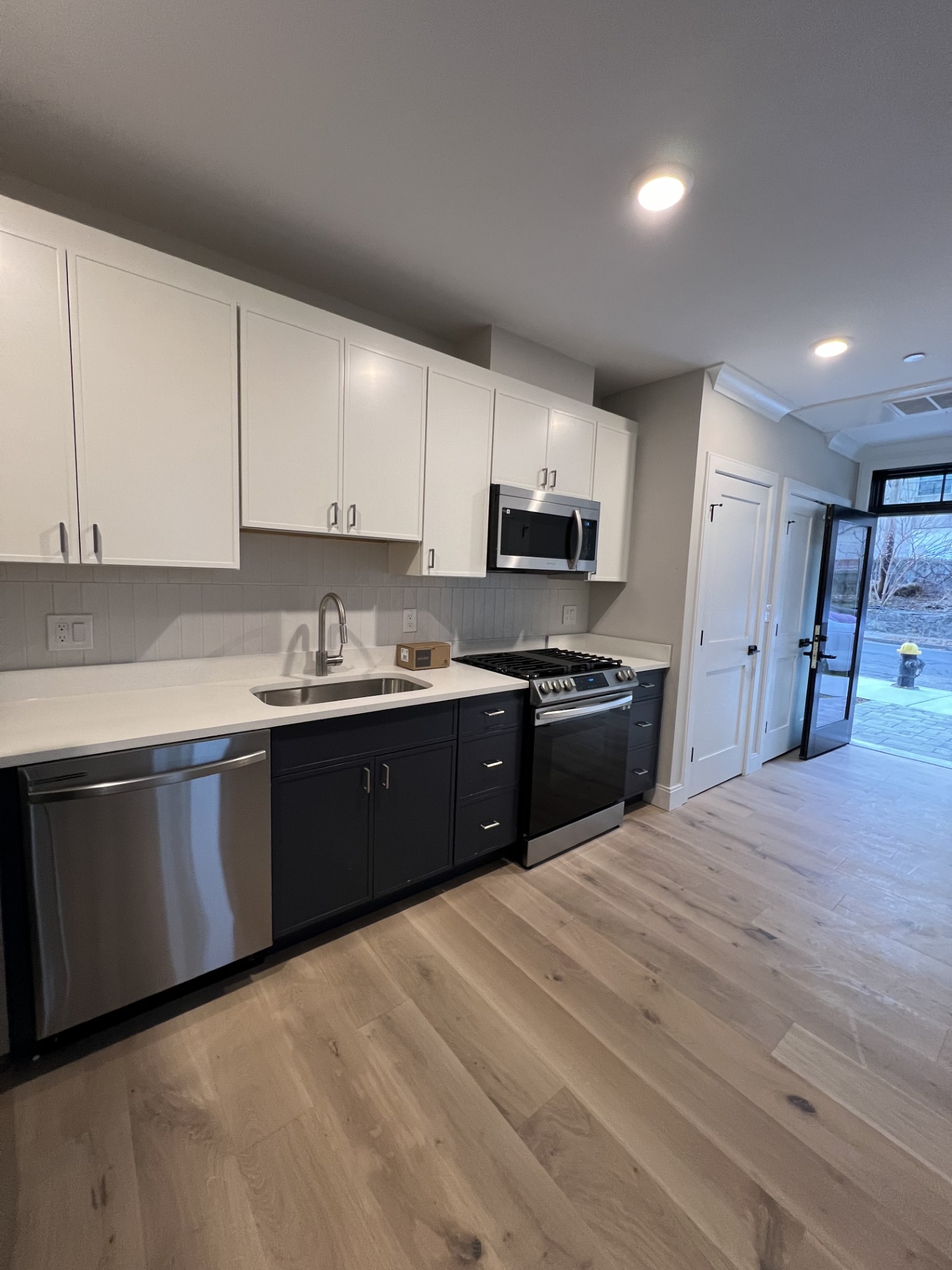 157 Everett St, Allston