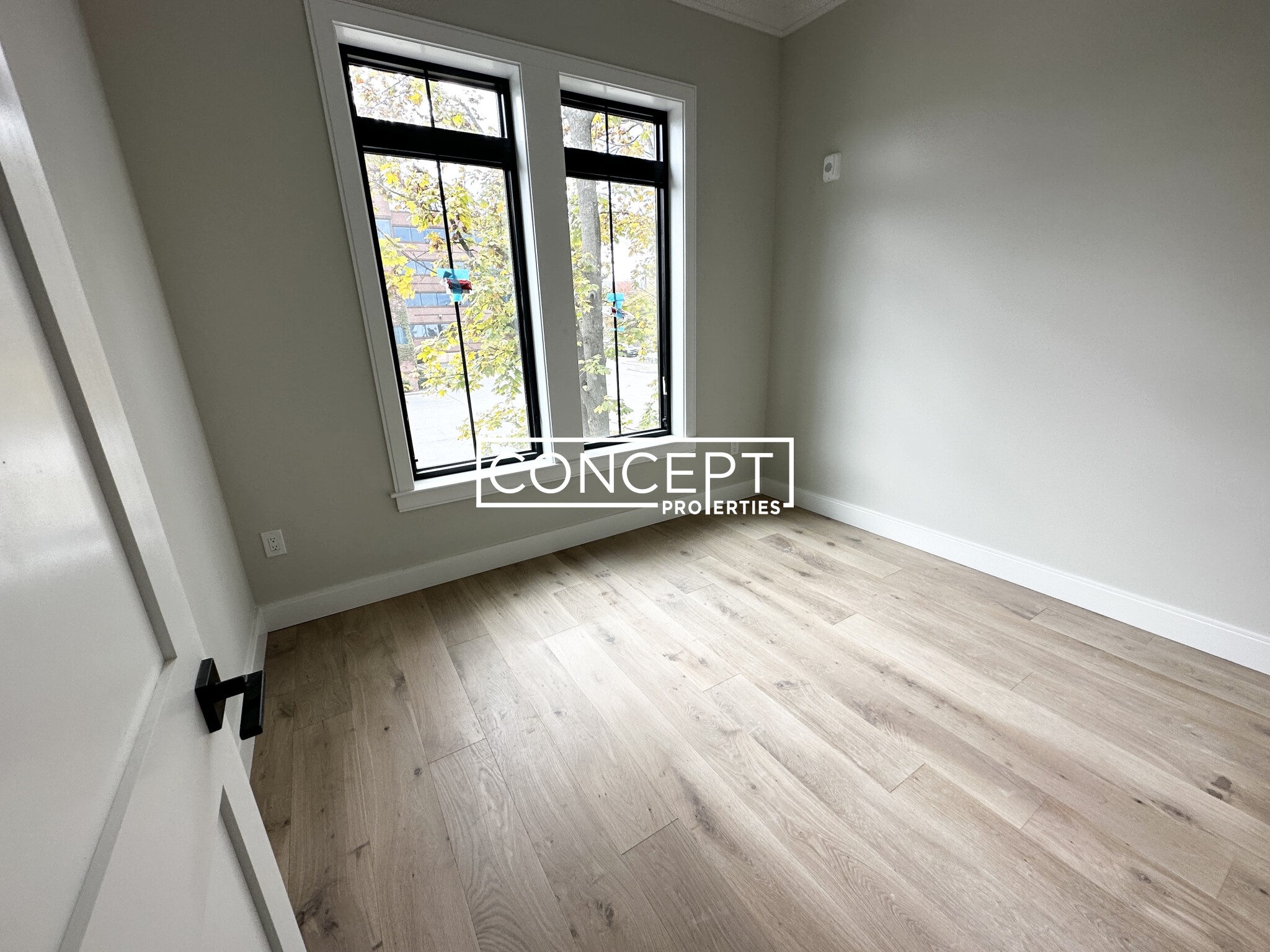 157 Everett St, Allston