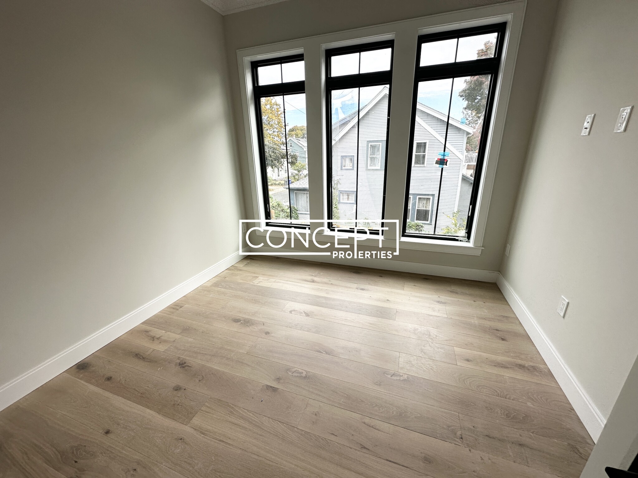 157 Everett St, Allston