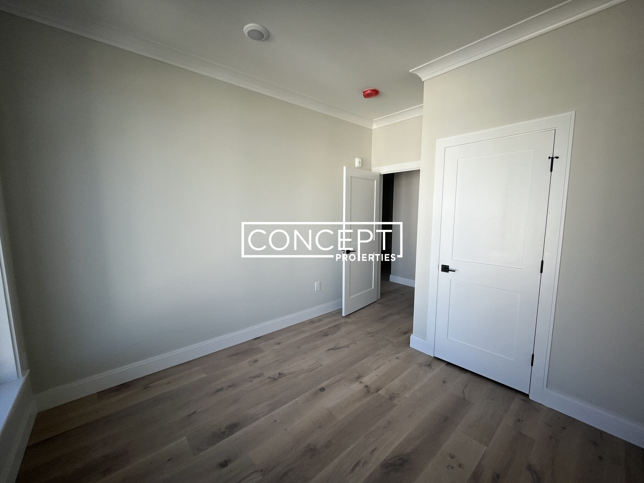 157 Everett St, Allston