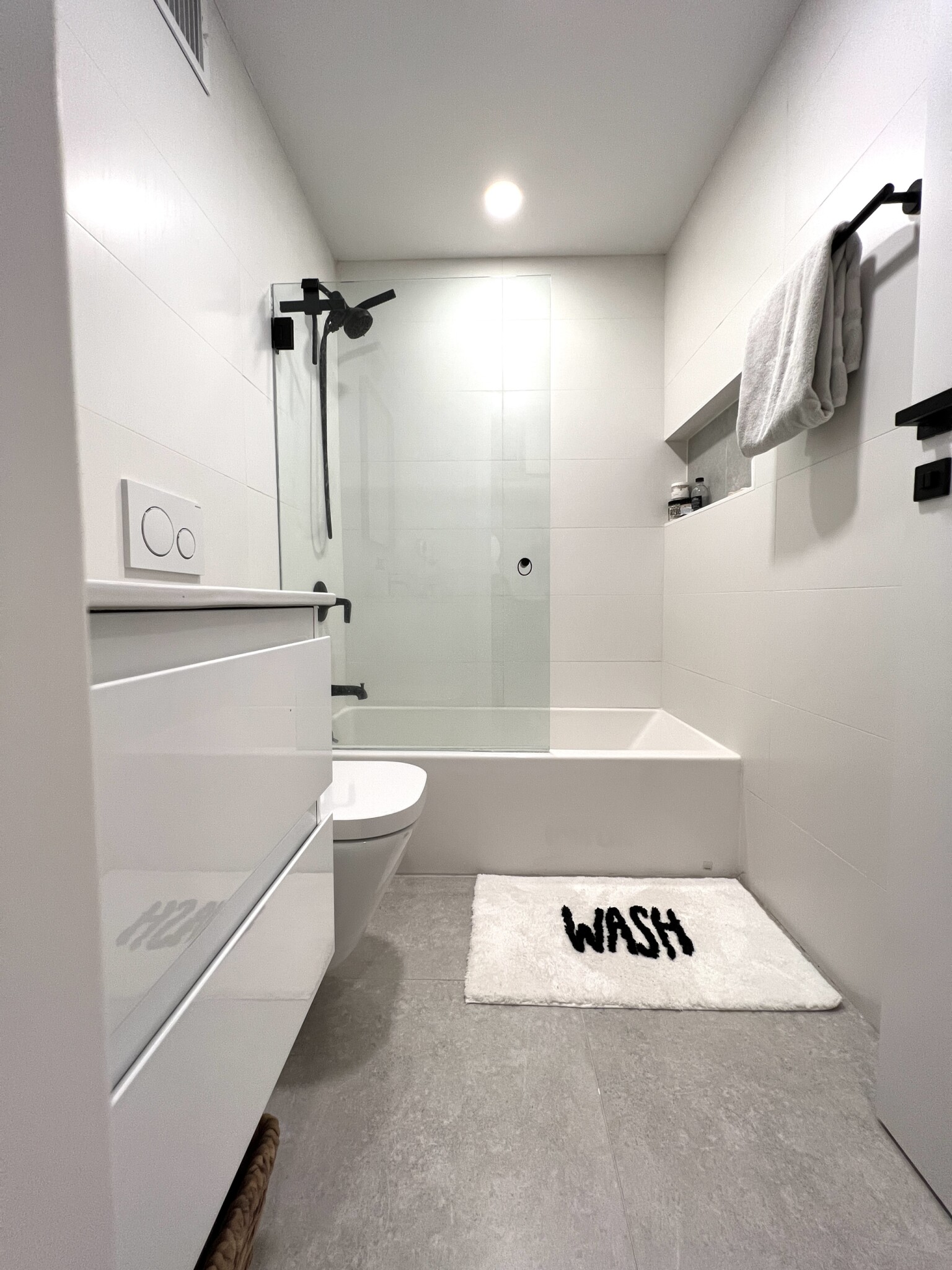 157 W 9th, South Boston