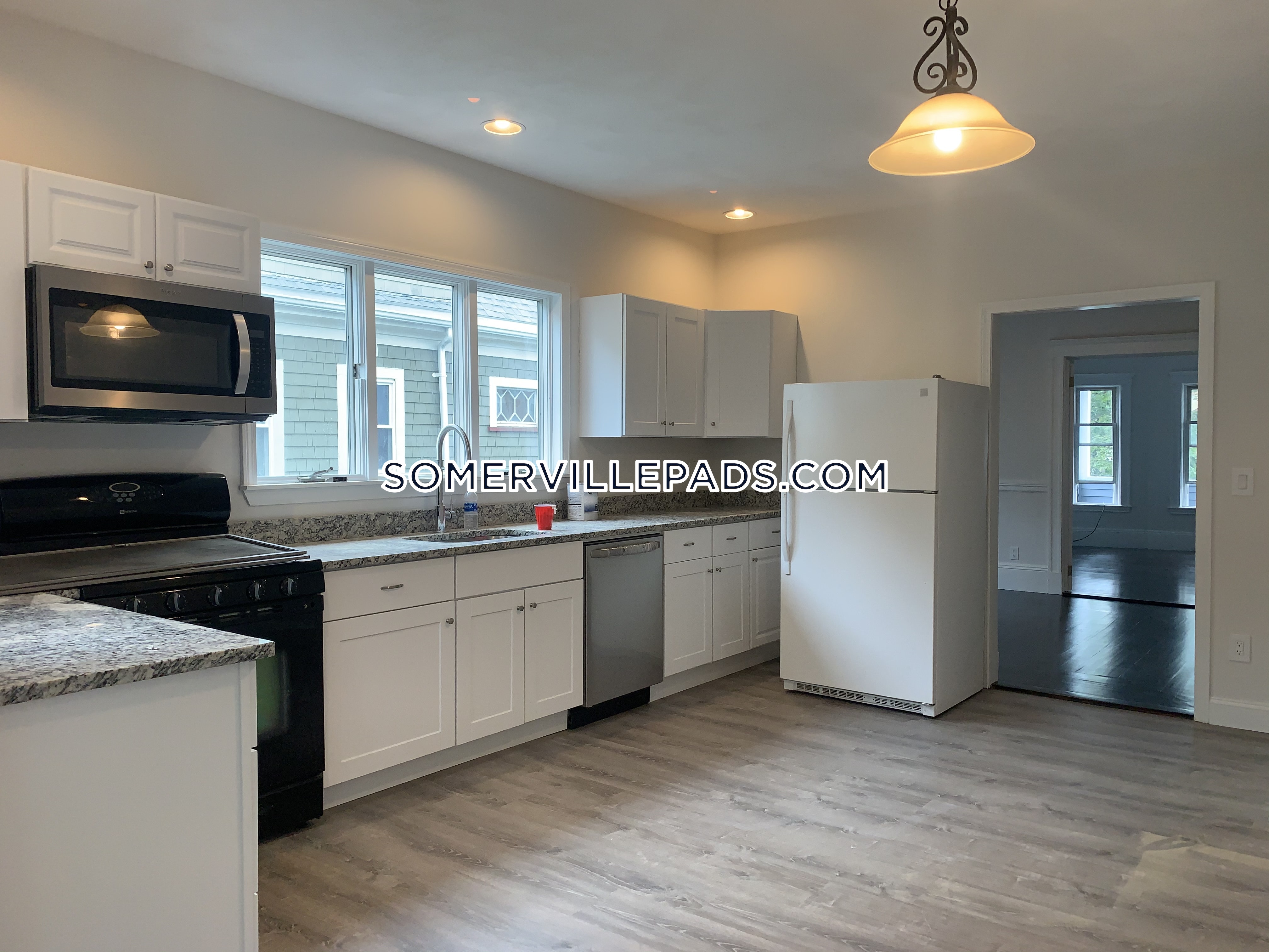 33 Teele Ave, Davis Square