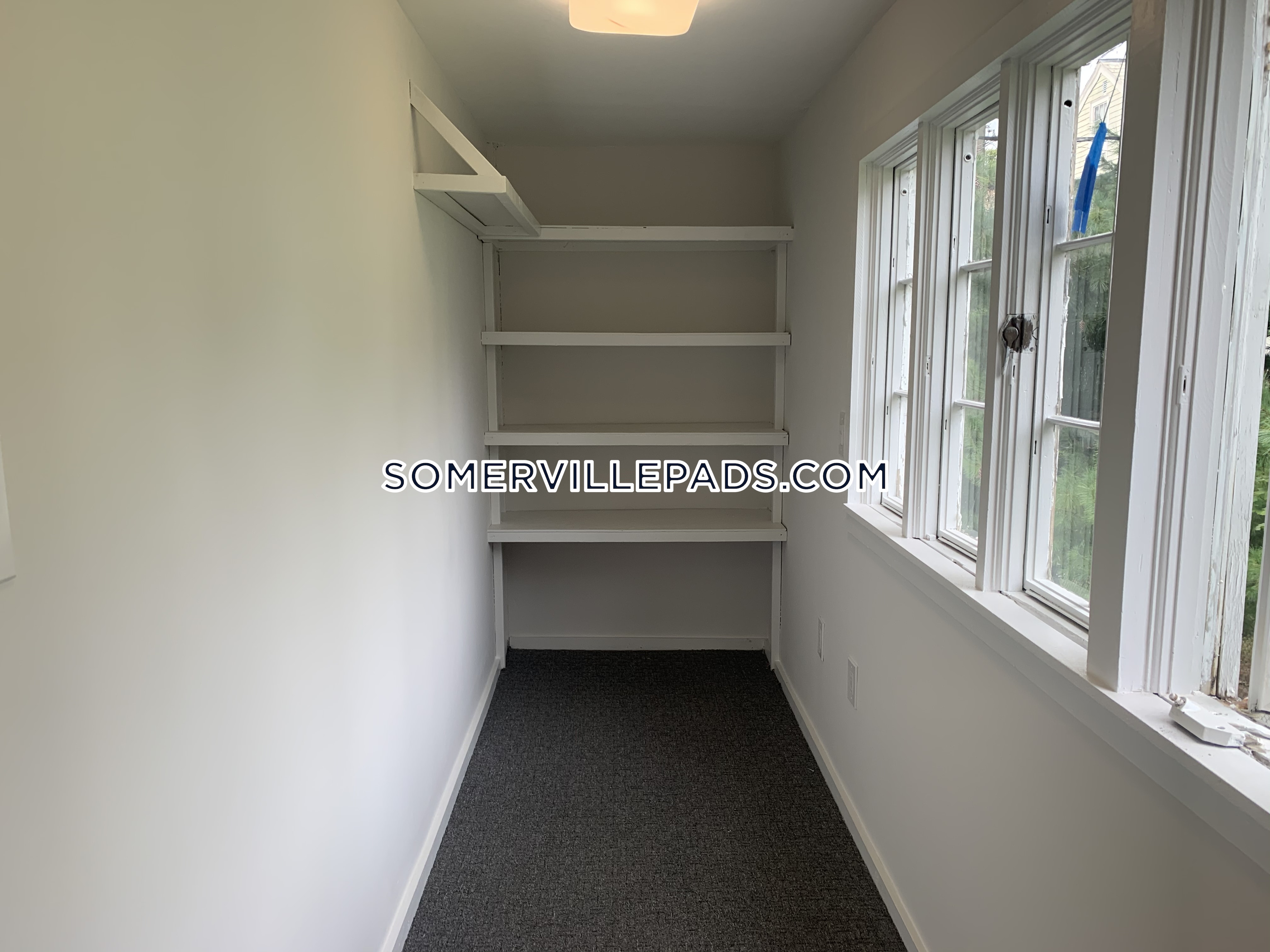 33 Teele Ave, Davis Square