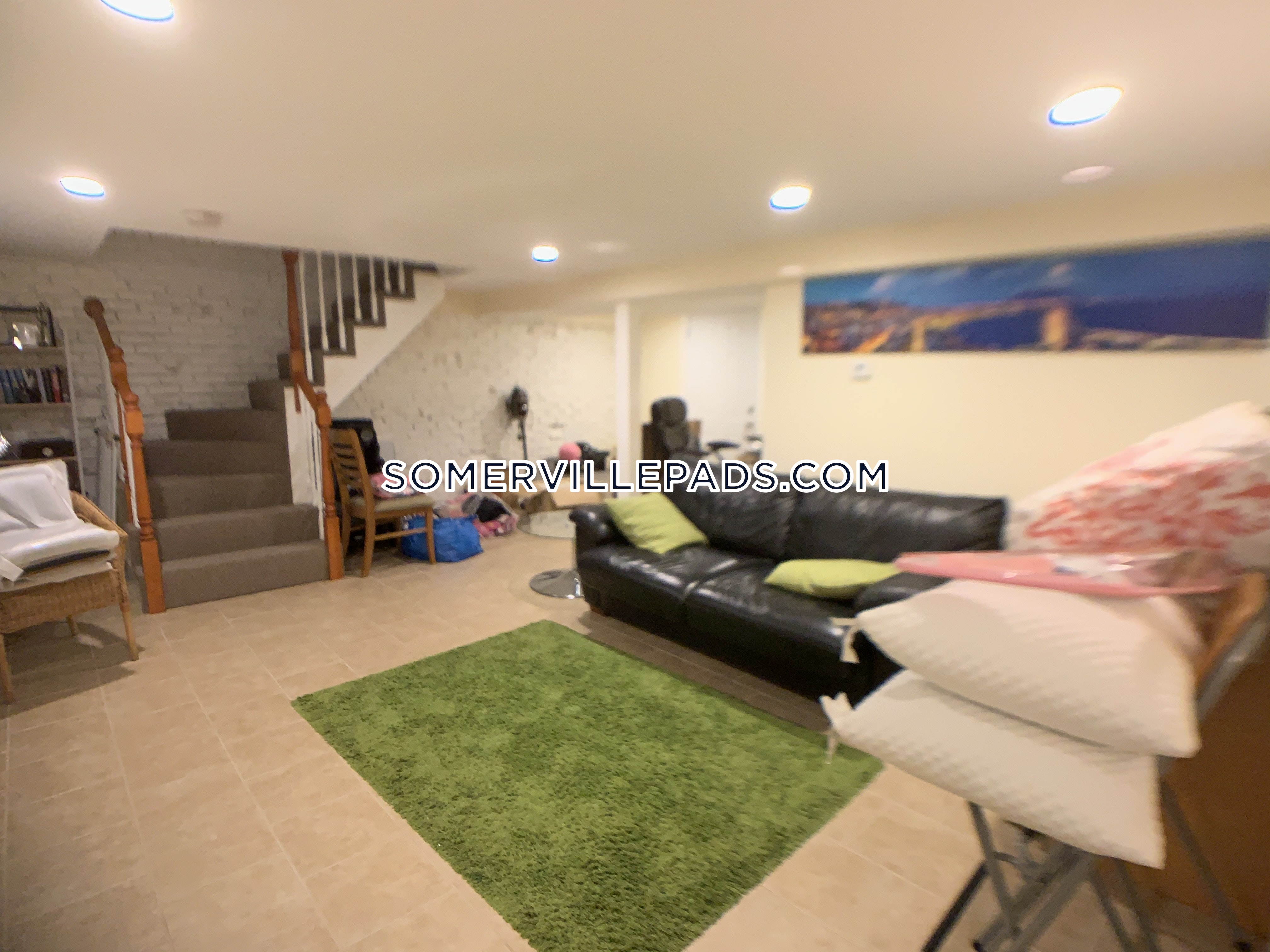 201 College Ave, Davis Square