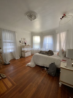 10 Sachem St, Mission Hill