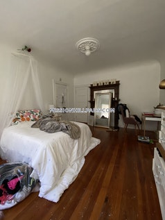 10 Sachem St, Mission Hill