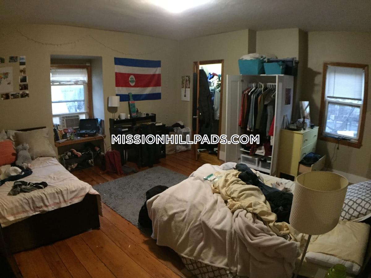 9 Sewall St, Mission Hill