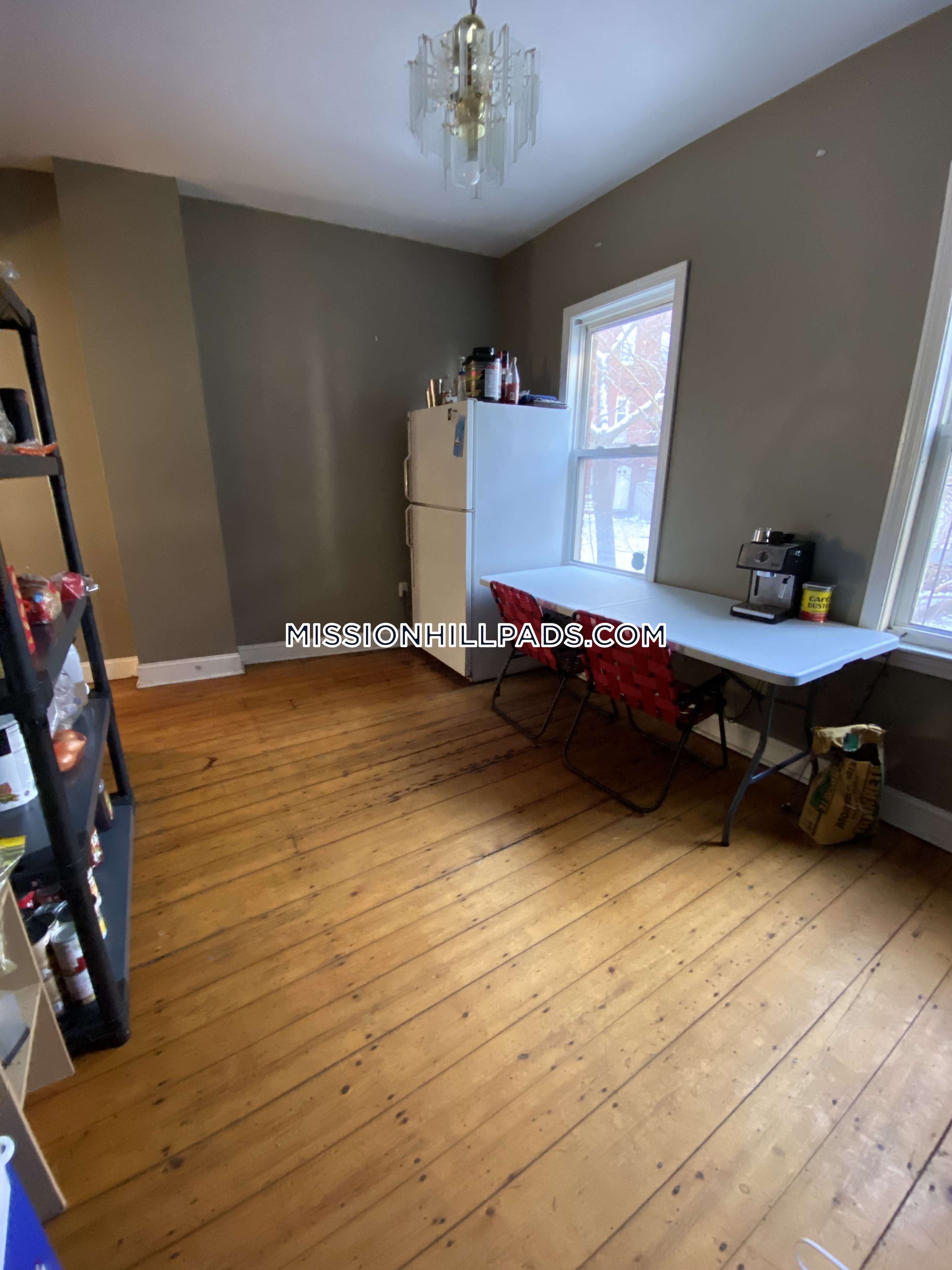 9 Sewall St, Mission Hill