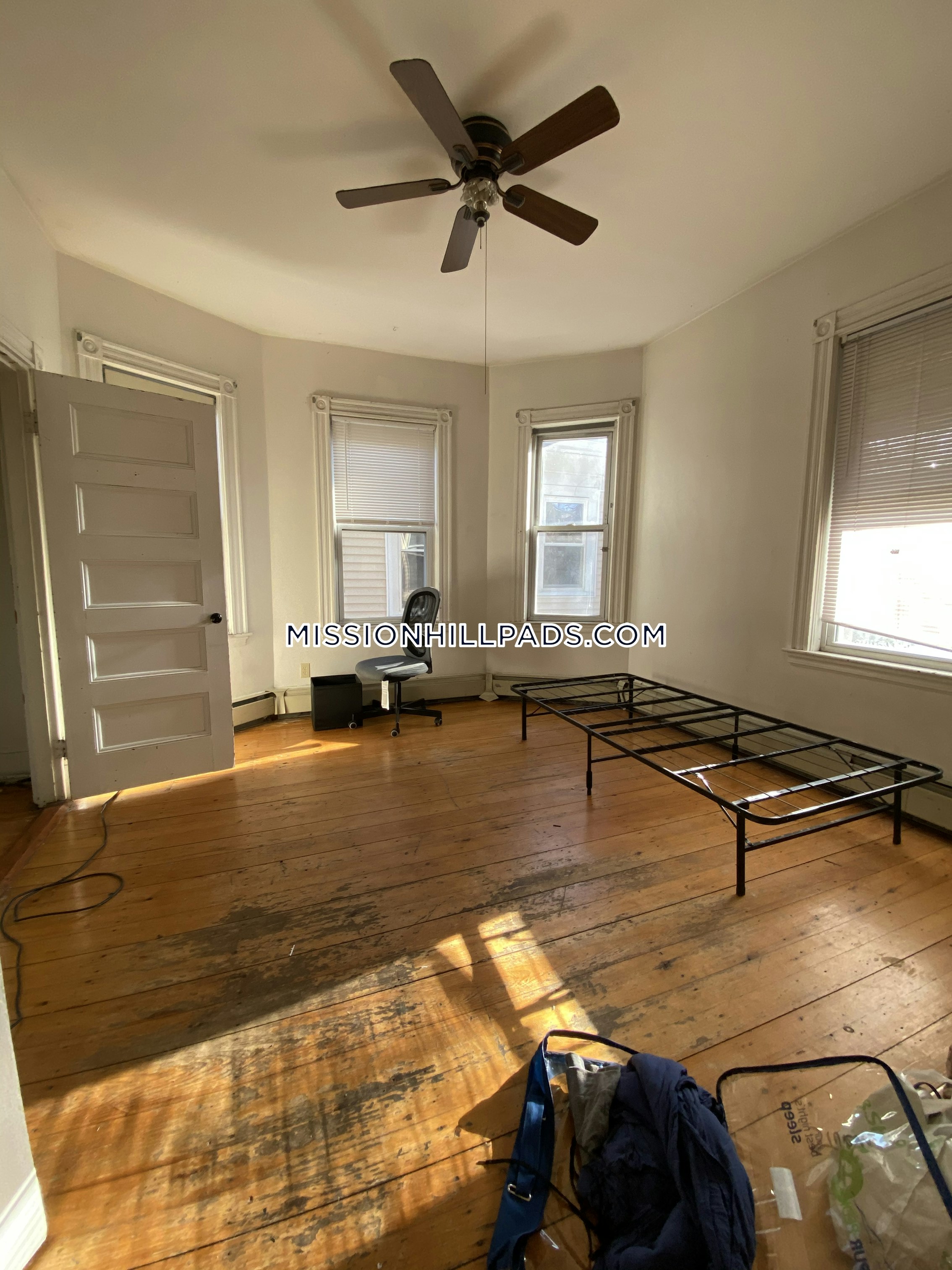 36 Cherokee St, Mission Hill