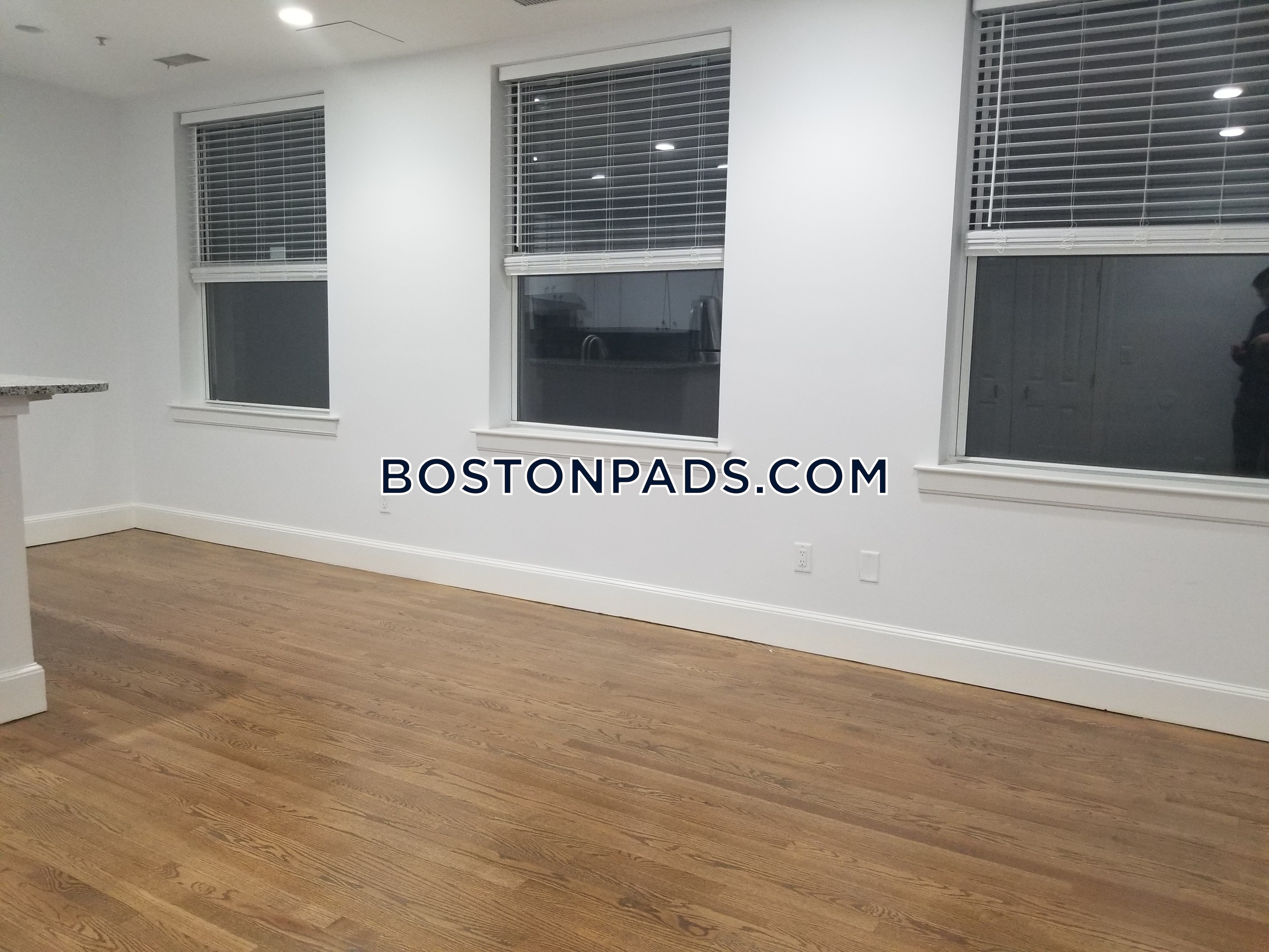 140 Boylston, Downtown