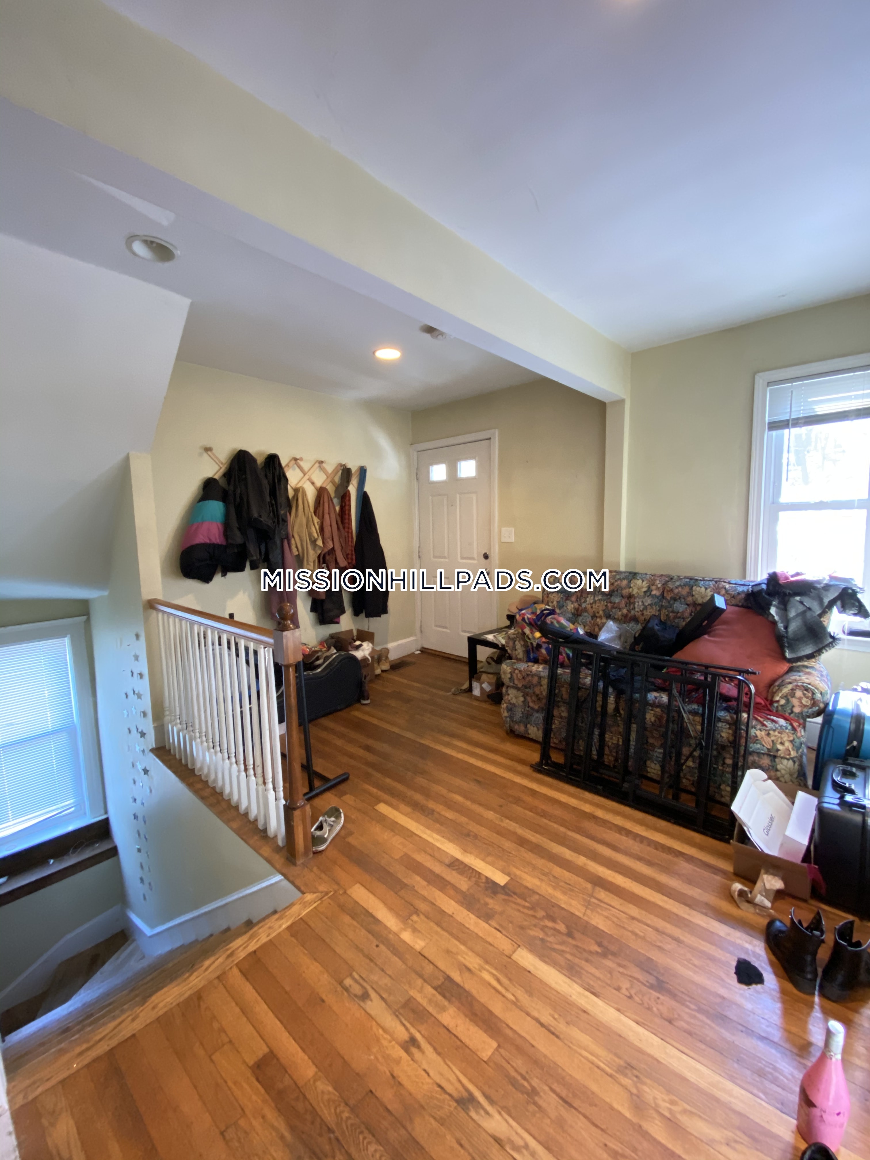 152 Parker Hill Ave, Mission Hill