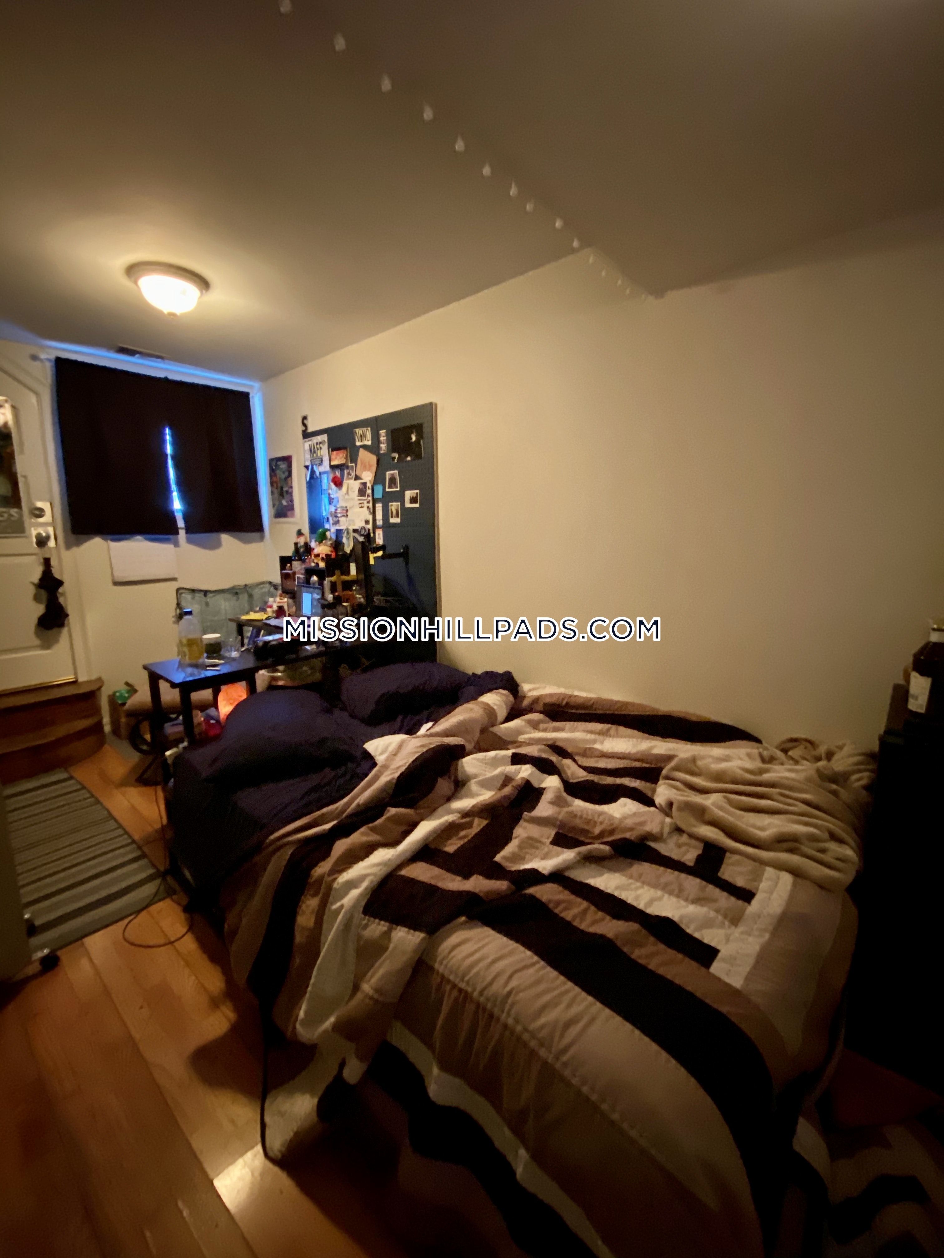 152 Parker Hill Ave, Mission Hill