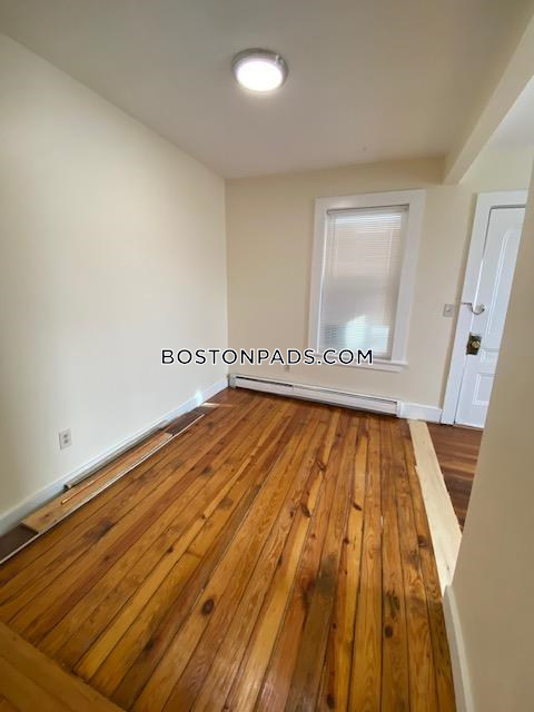 66 Pleasant St, Cambridgeport