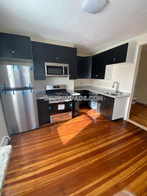 66 Pleasant St, Cambridgeport