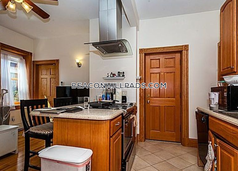 97 Myrtle, Beacon Hill