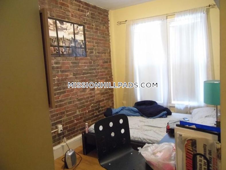 733.2 Parker St, Mission Hill