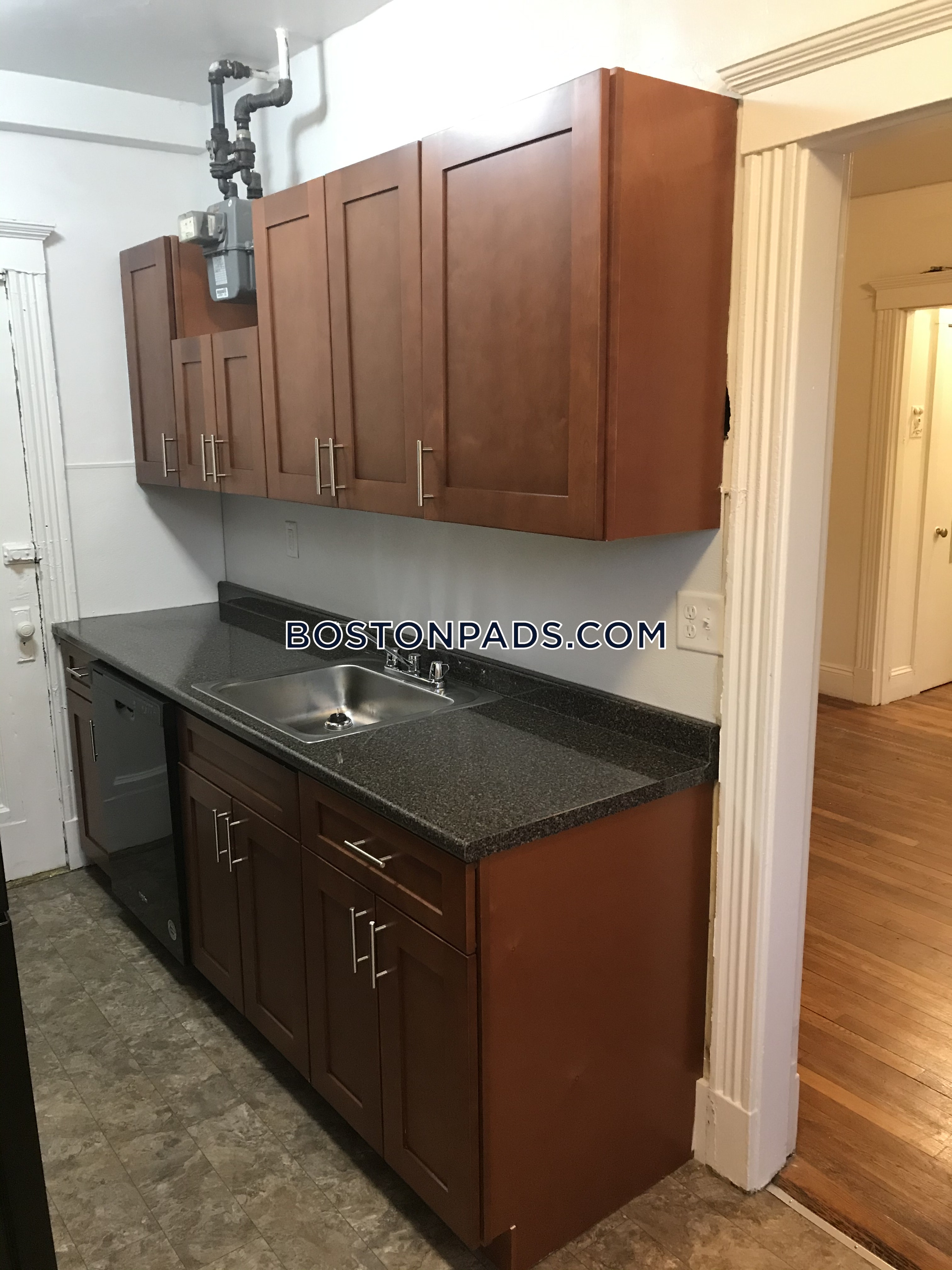 231.24 Park Dr, Fenway