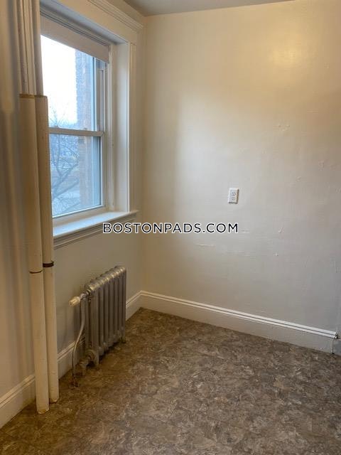 231.24 Park Dr, Fenway