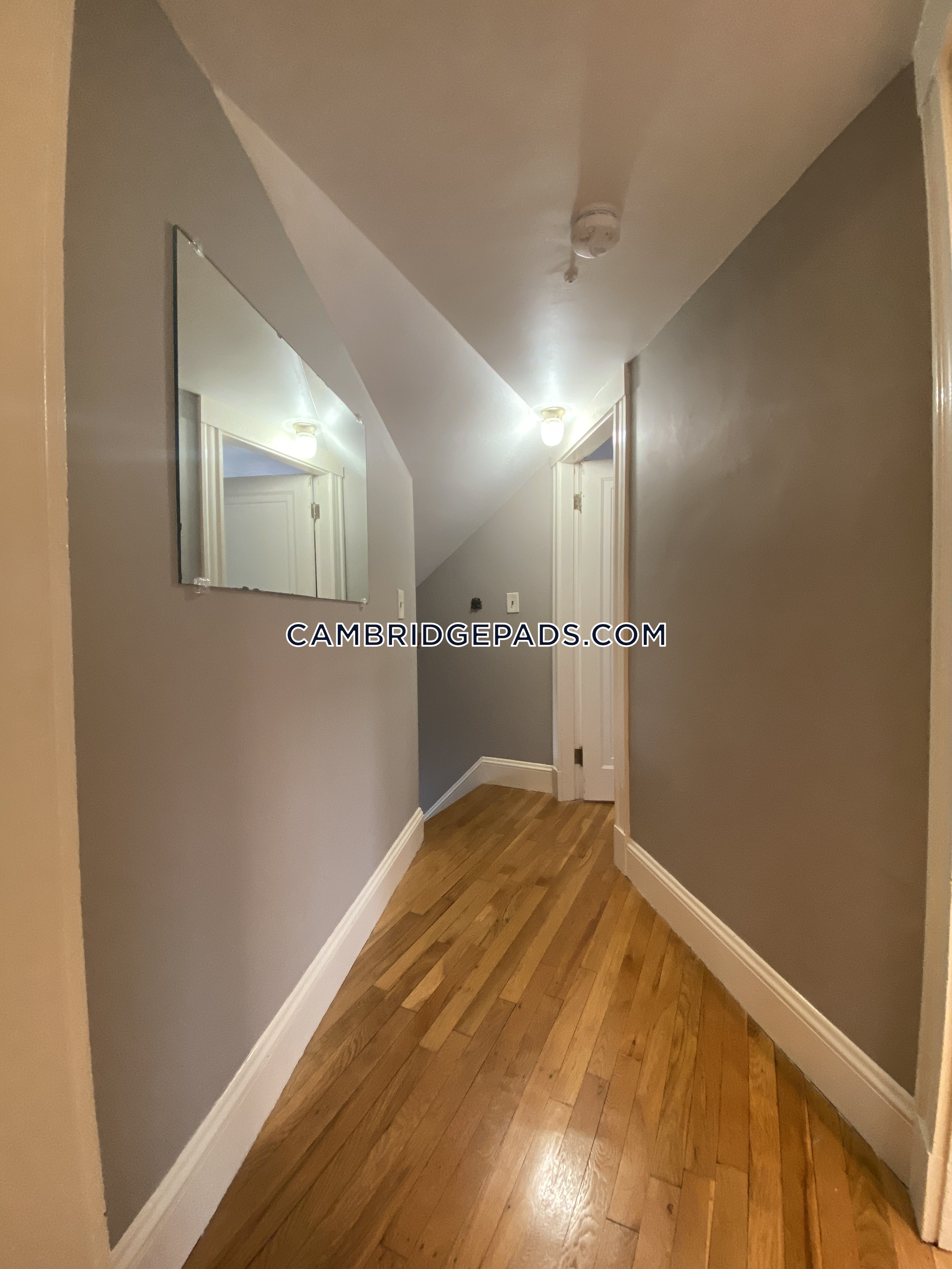 18 Kimball St, North Cambridge