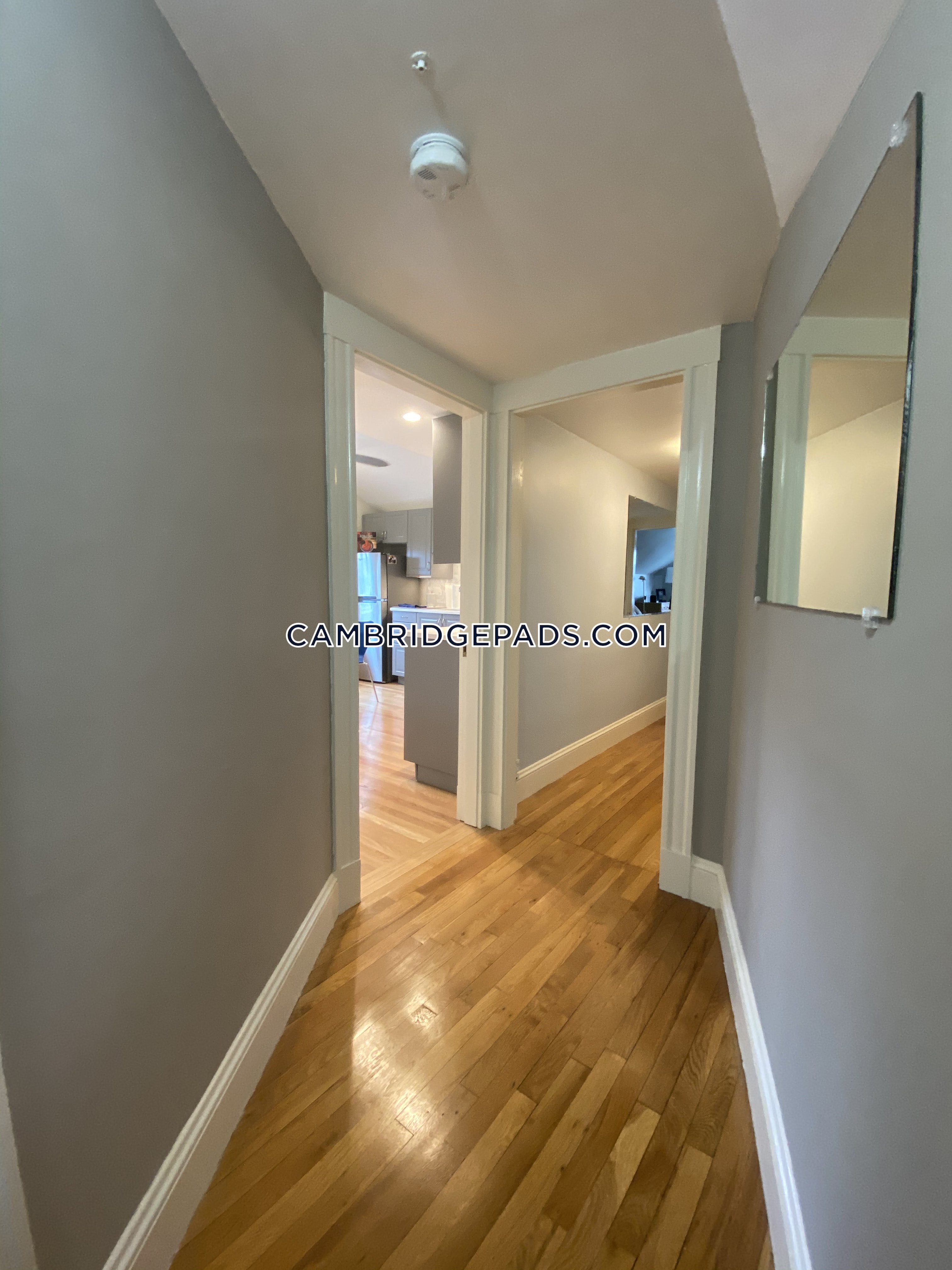 18 Kimball St, North Cambridge