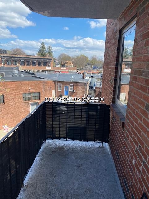 125 Trapelo Rd, Cushing Square