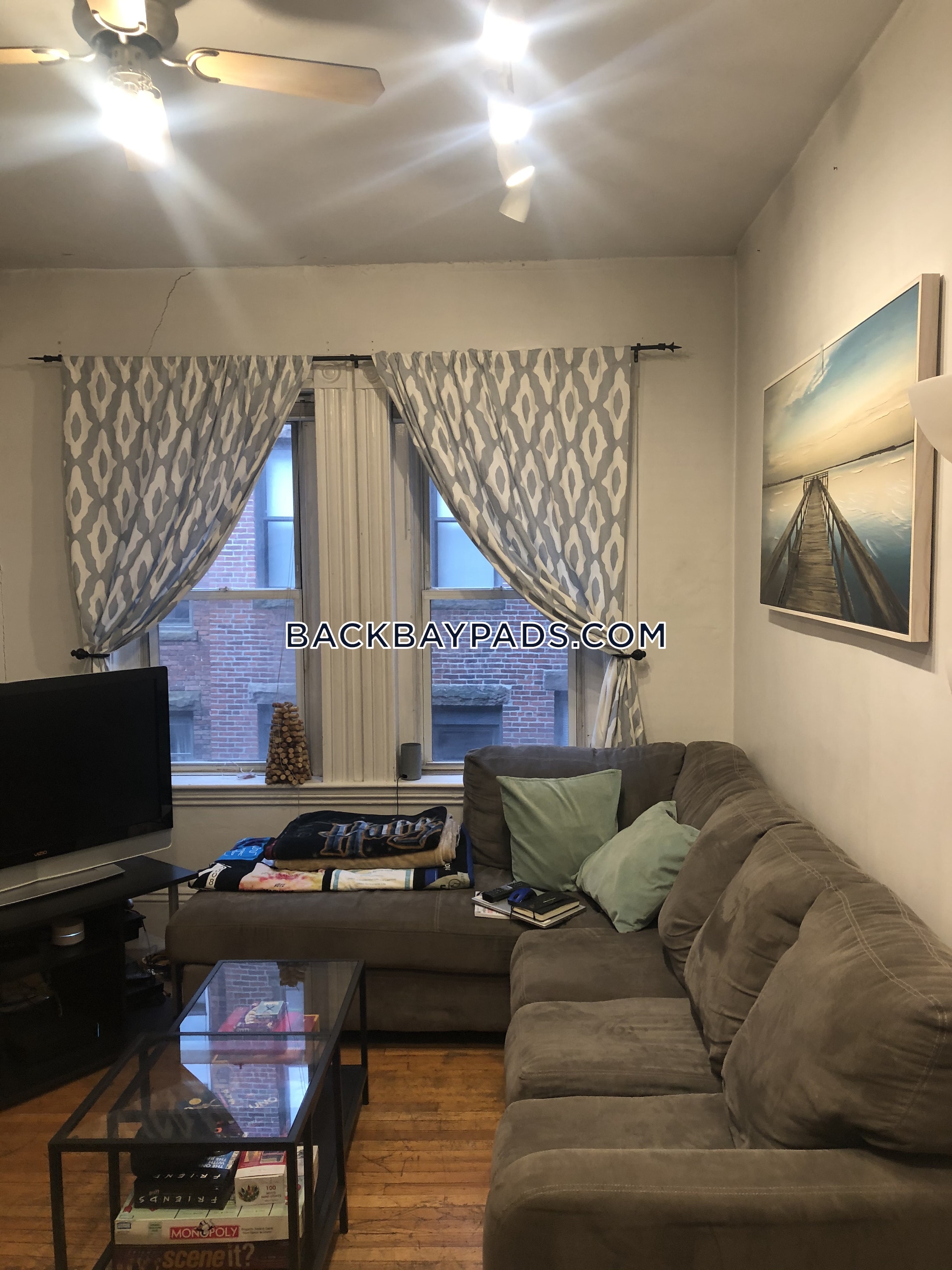 90 Fisher Ave, Mission Hill