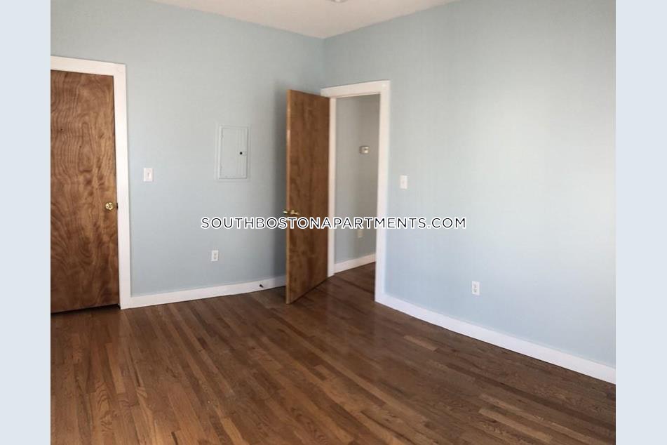 44 Ward St, South Boston