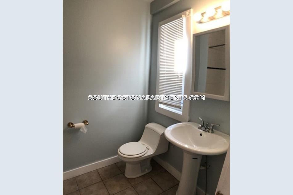 44 Ward St, South Boston