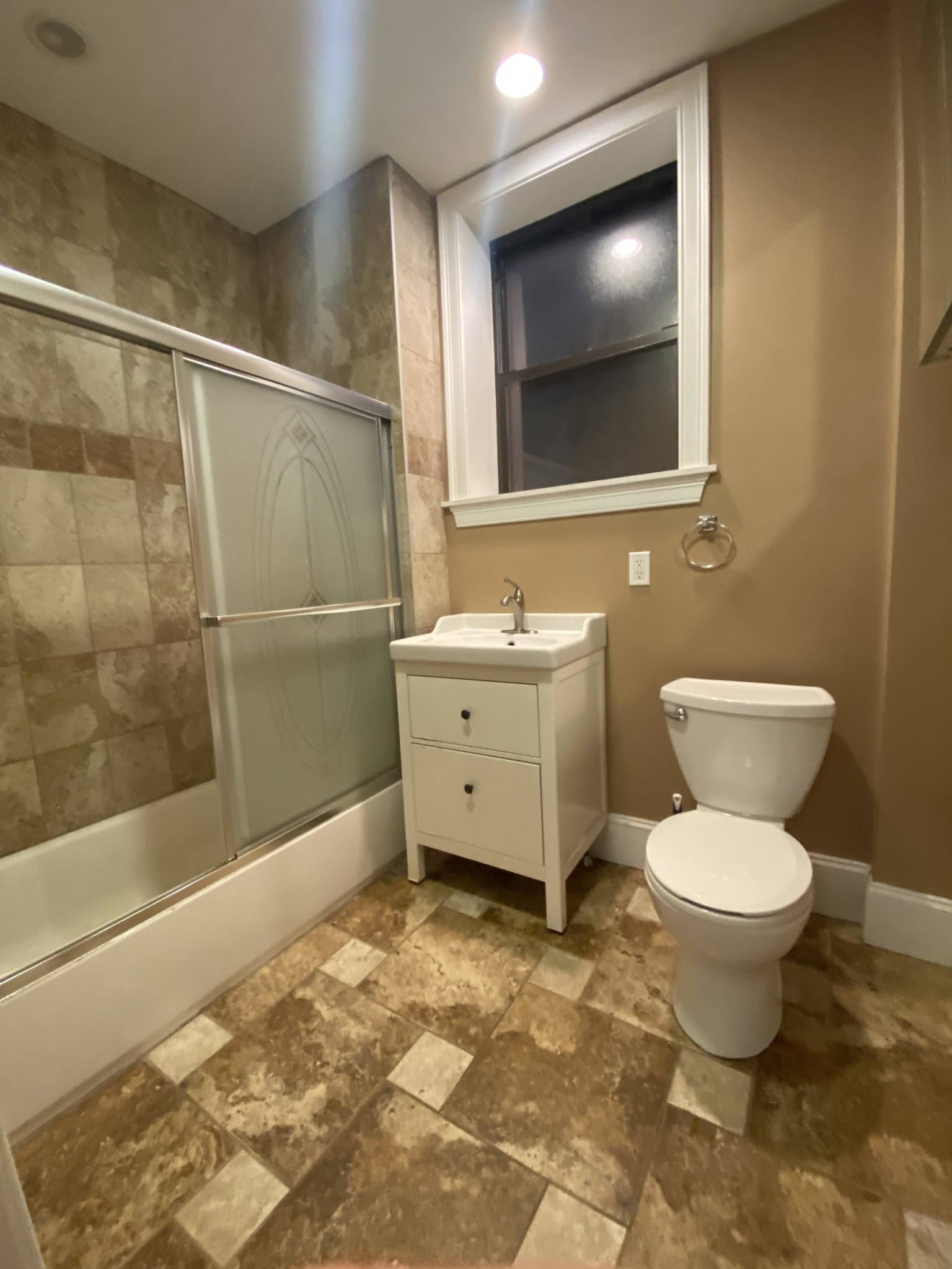 1592 Beacon St, Brookline Hills