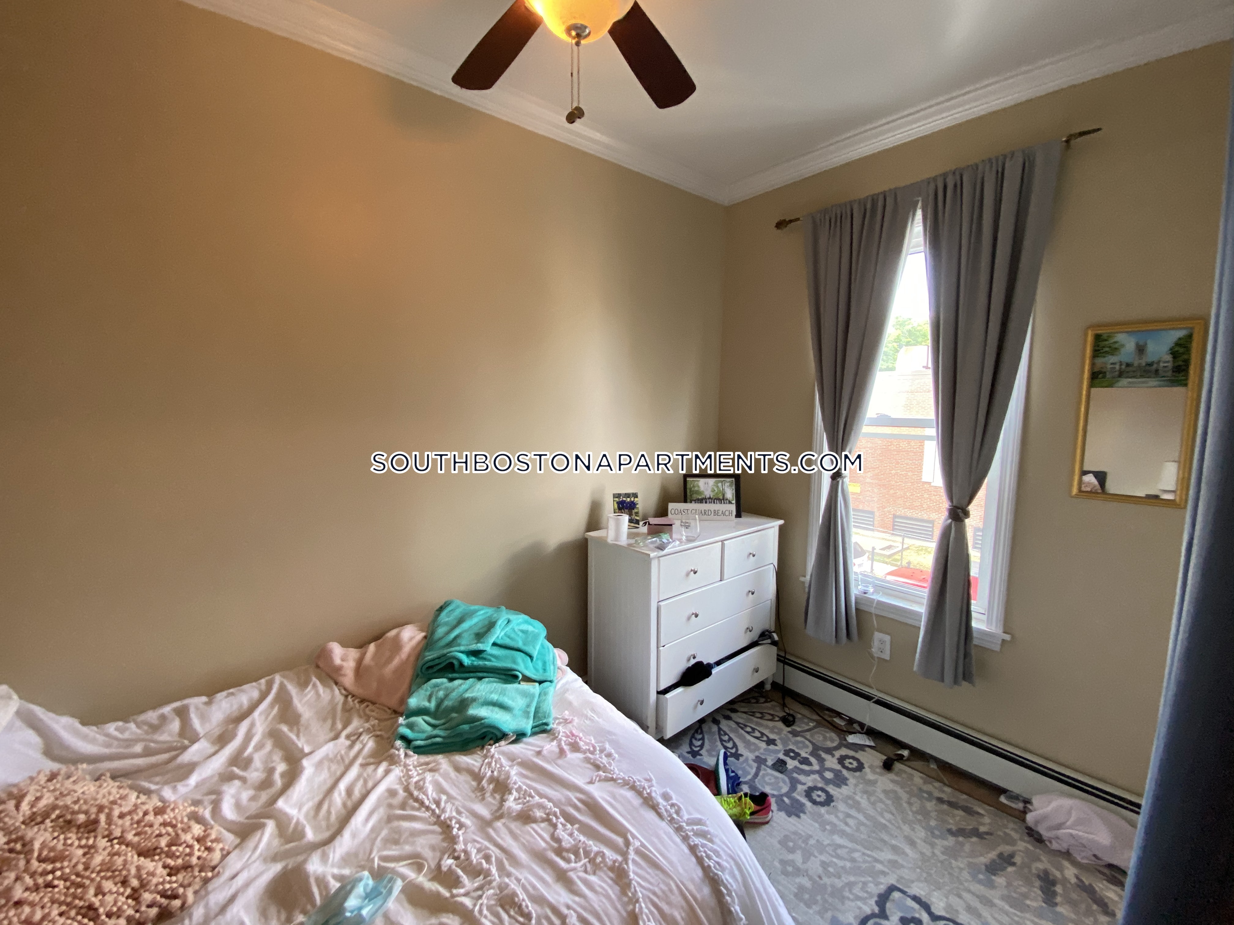 595 4th St, South Boston