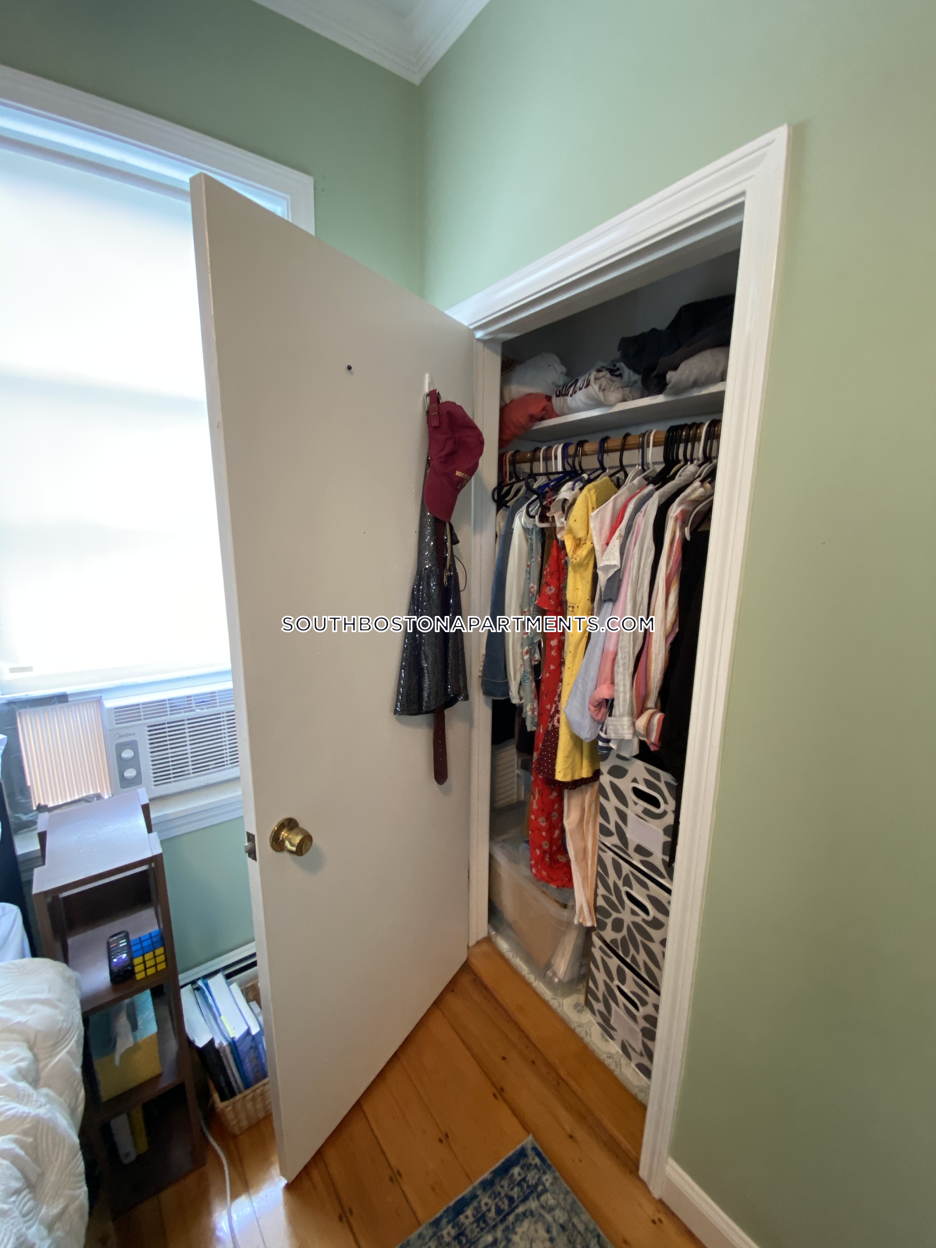 595 4th St, South Boston