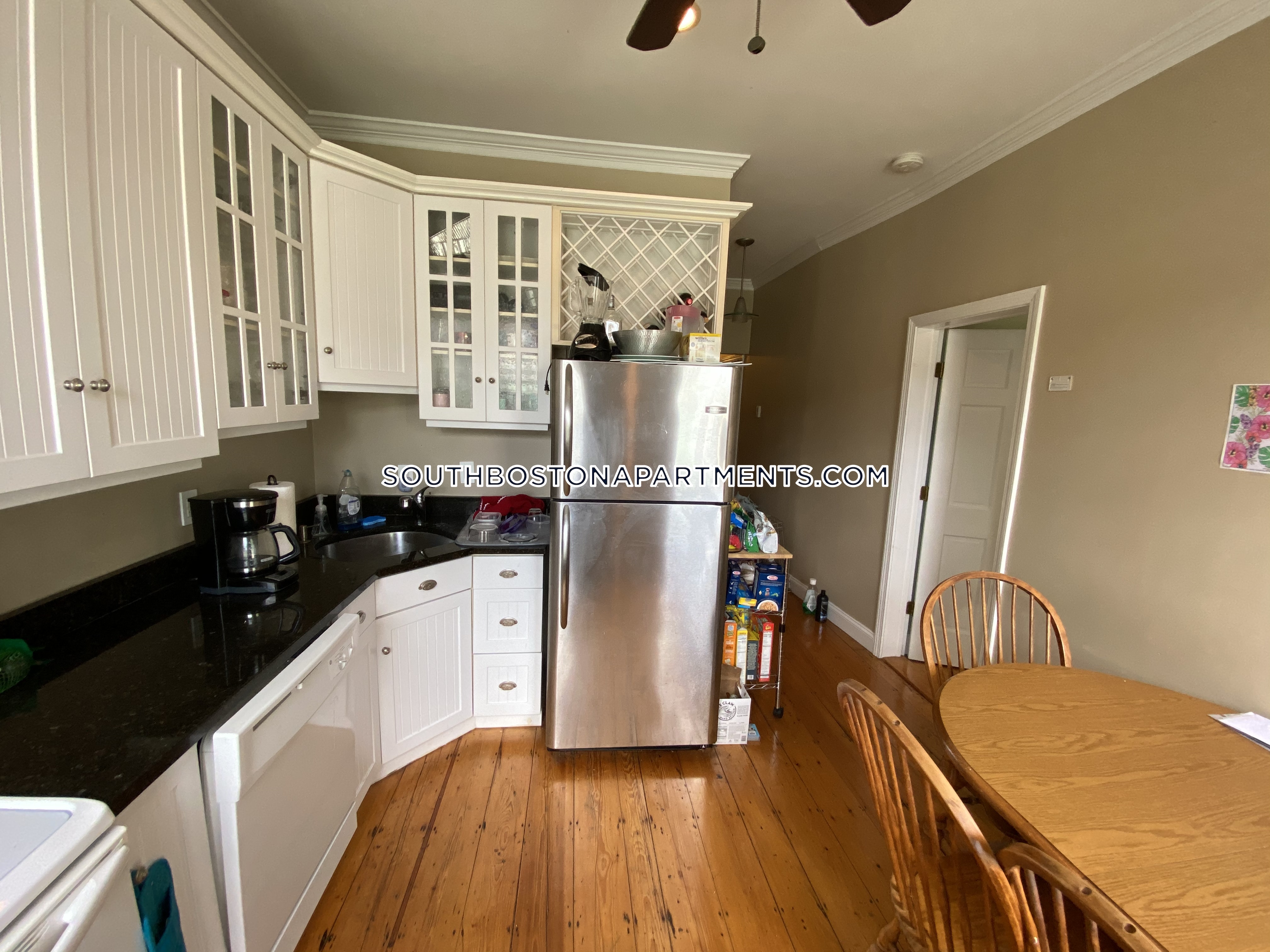 595 4th St, South Boston