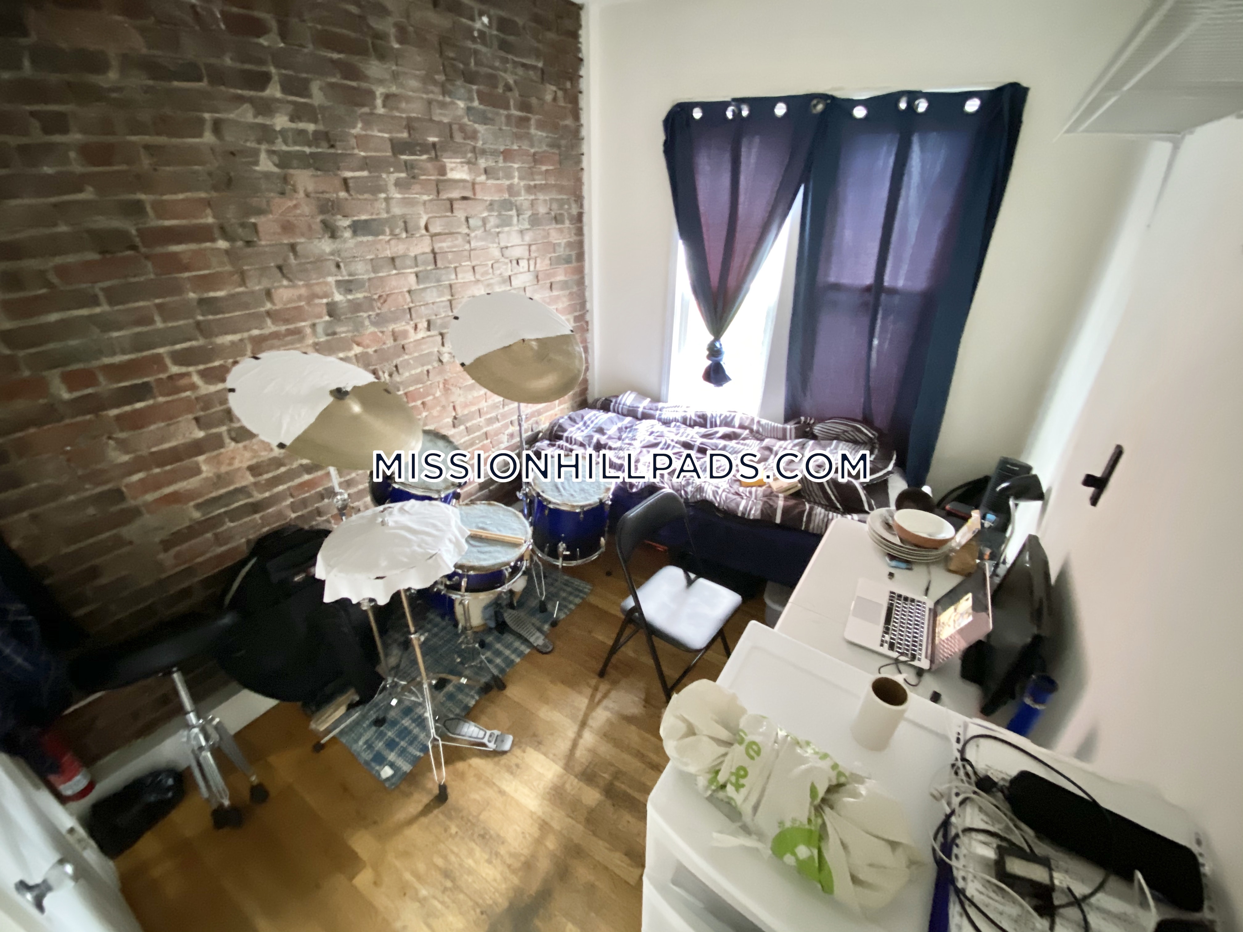 733.2 Parker St, Mission Hill